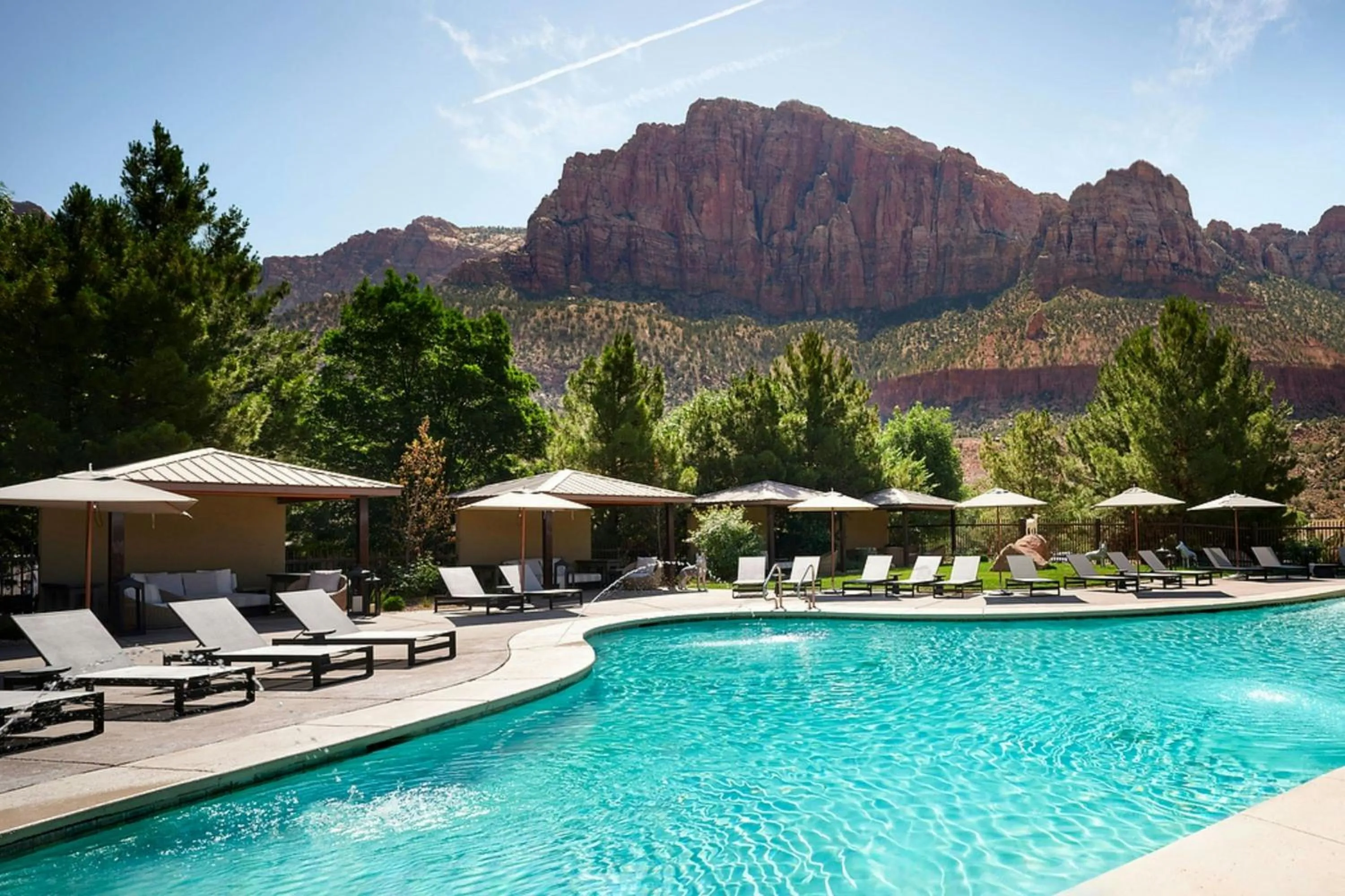 Swimming pool in Red Cliffs Lodge Zion, A Tribute Portfolio Hotel - Marriott Bonvoy