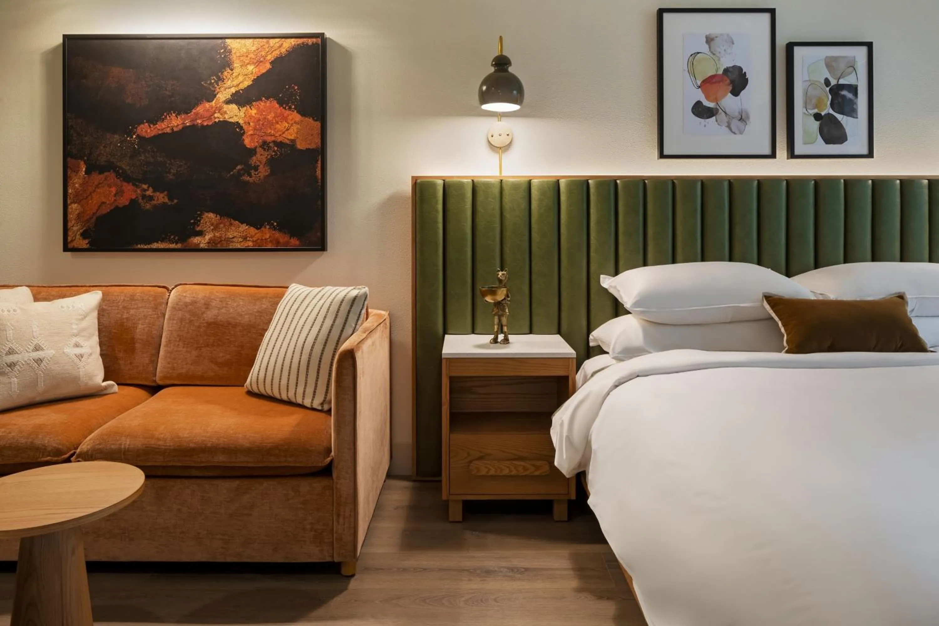 Bedroom, Bed in Red Cliffs Lodge Zion, A Tribute Portfolio Hotel - Marriott Bonvoy