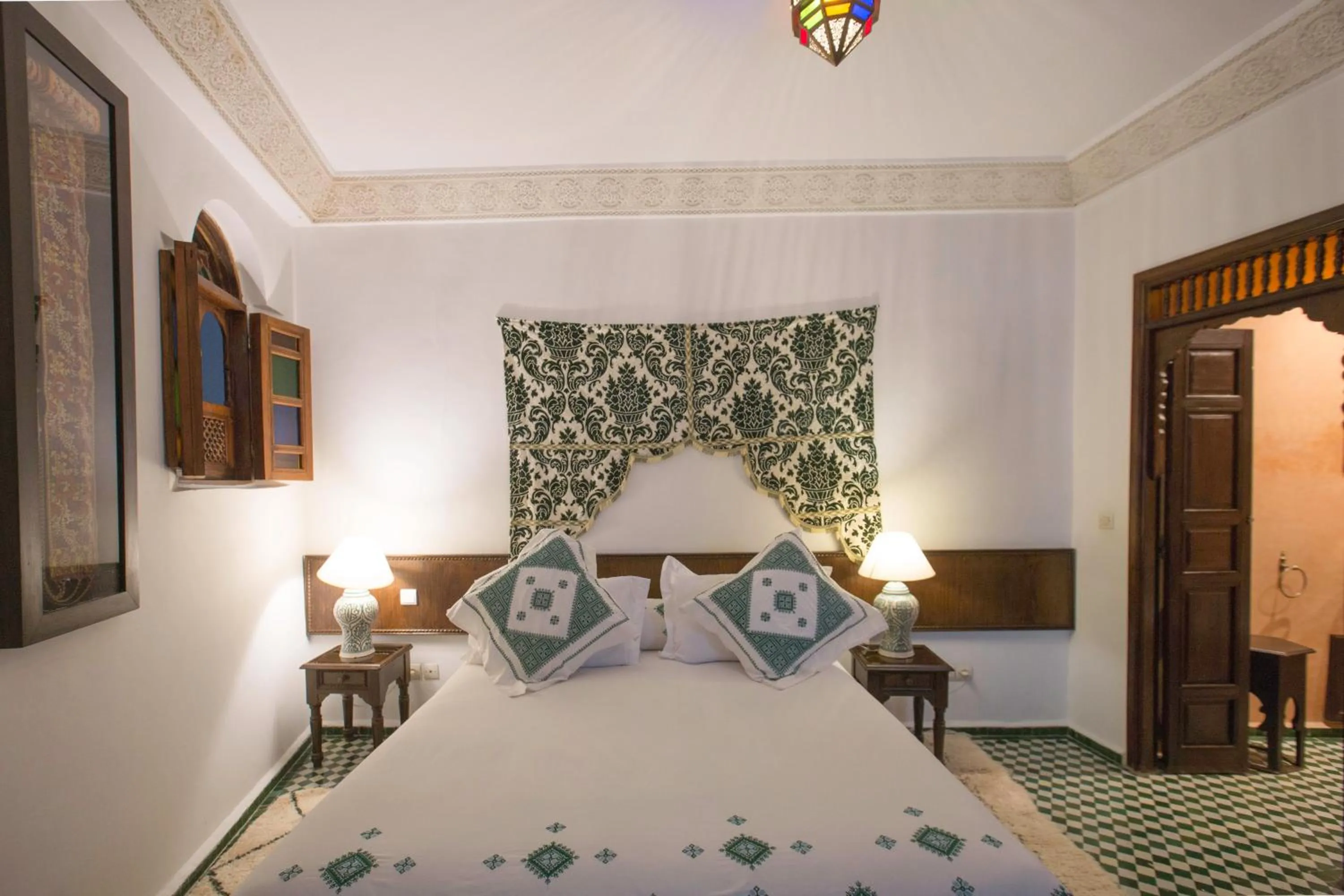Bed in Dar Fes Medina Ziat