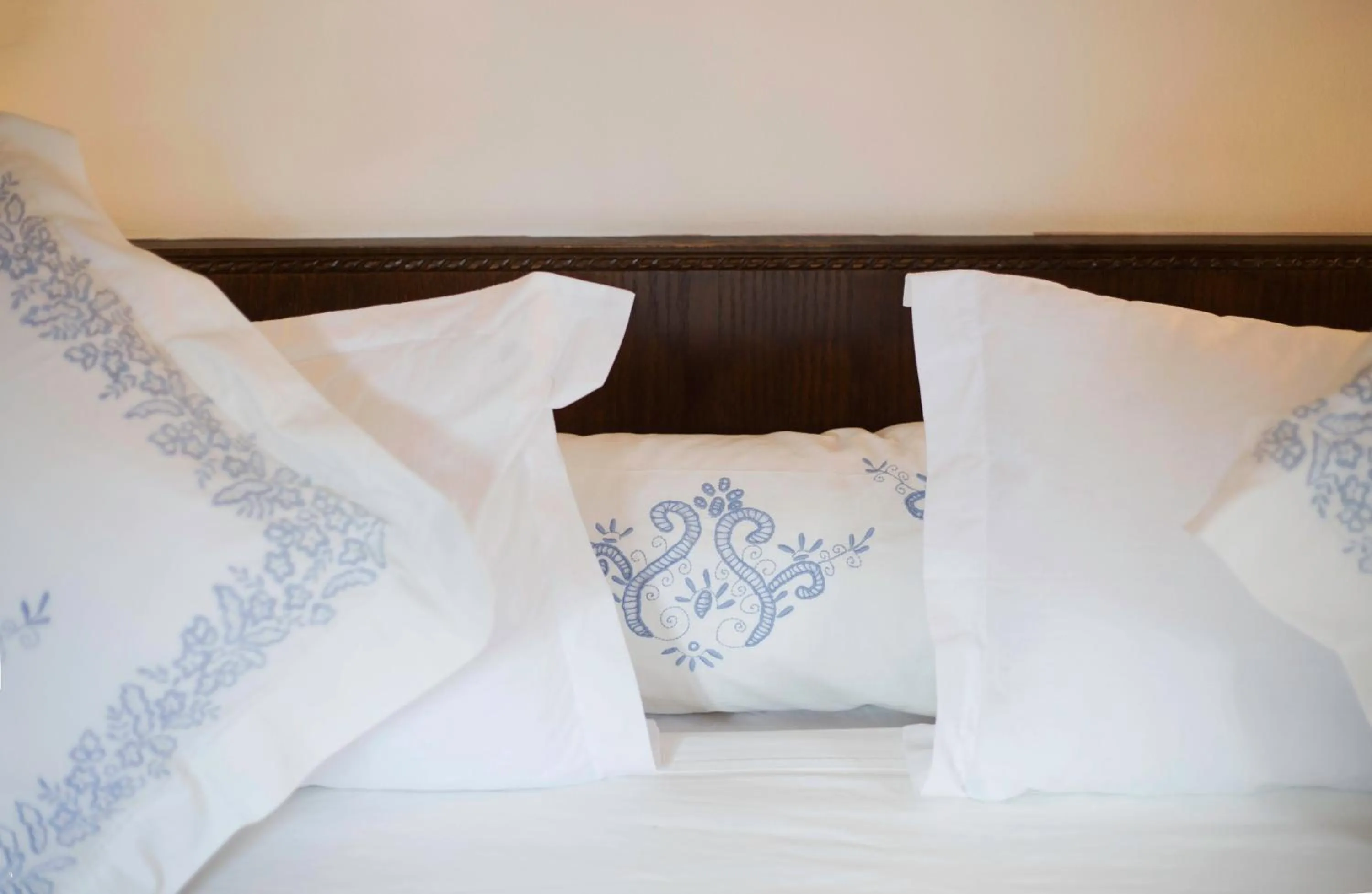 Bed in Dar Fes Medina Ziat