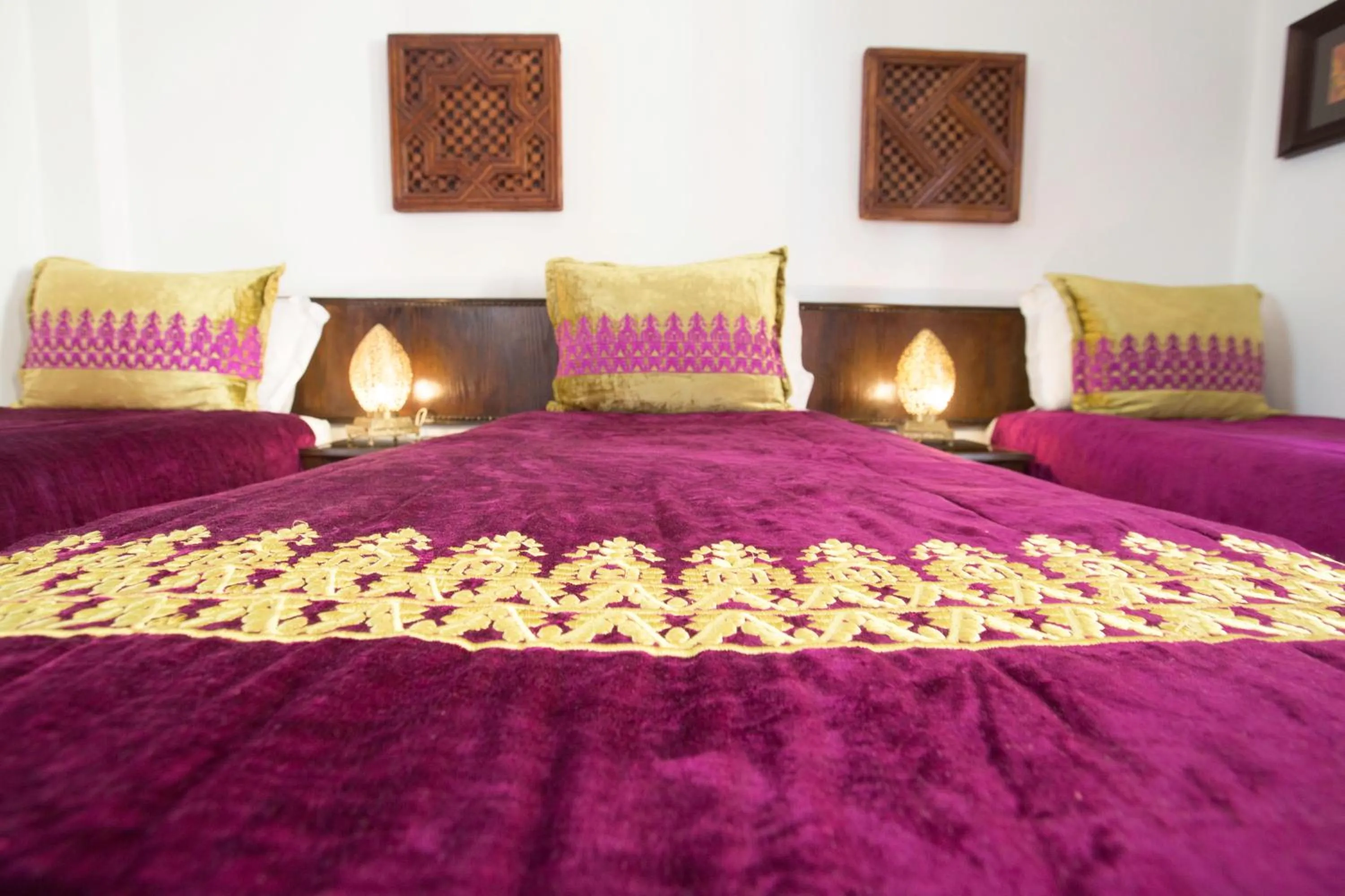 Bed in Dar Fes Medina Ziat