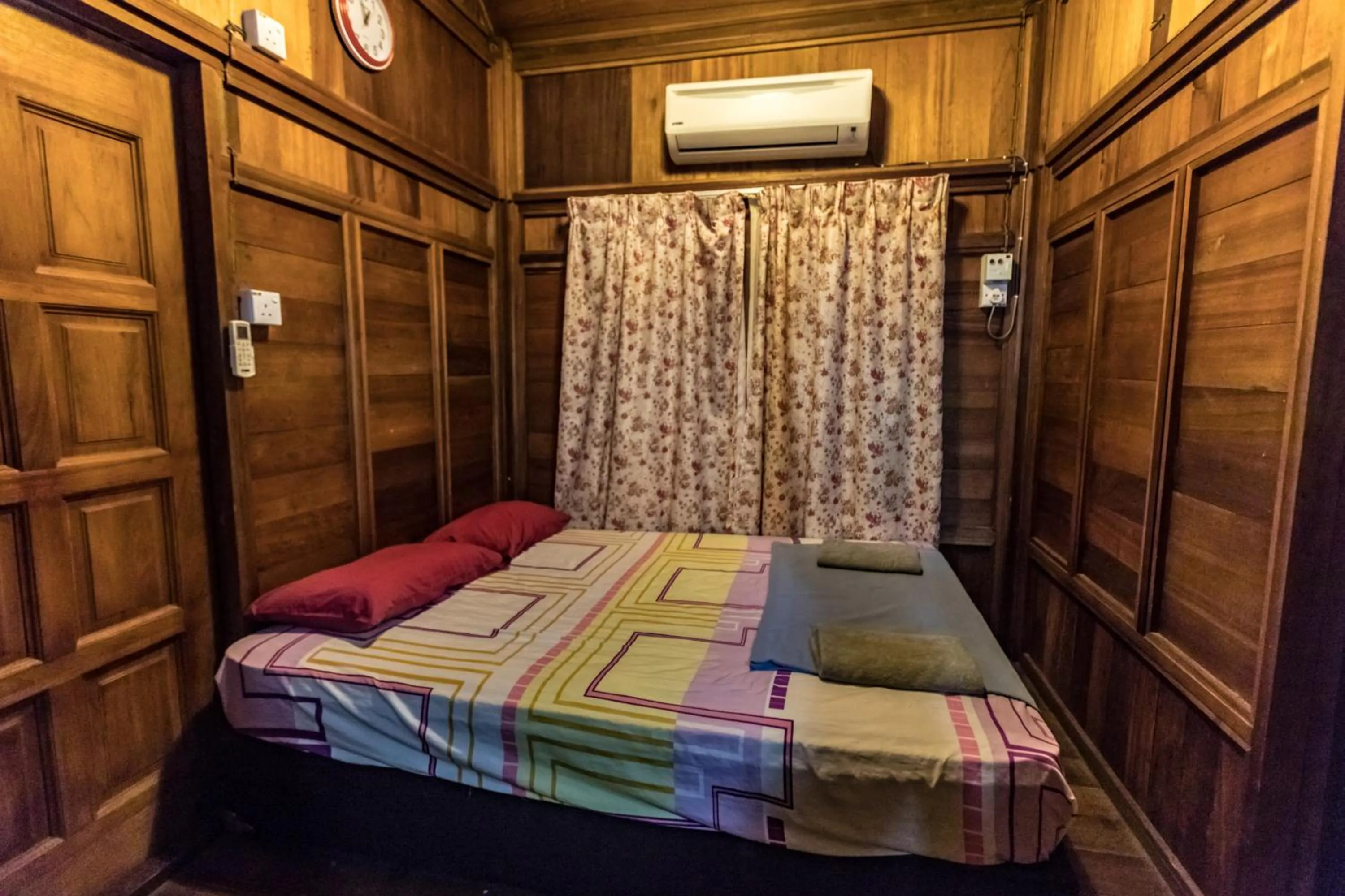 Bed in D Rock Garden Resort