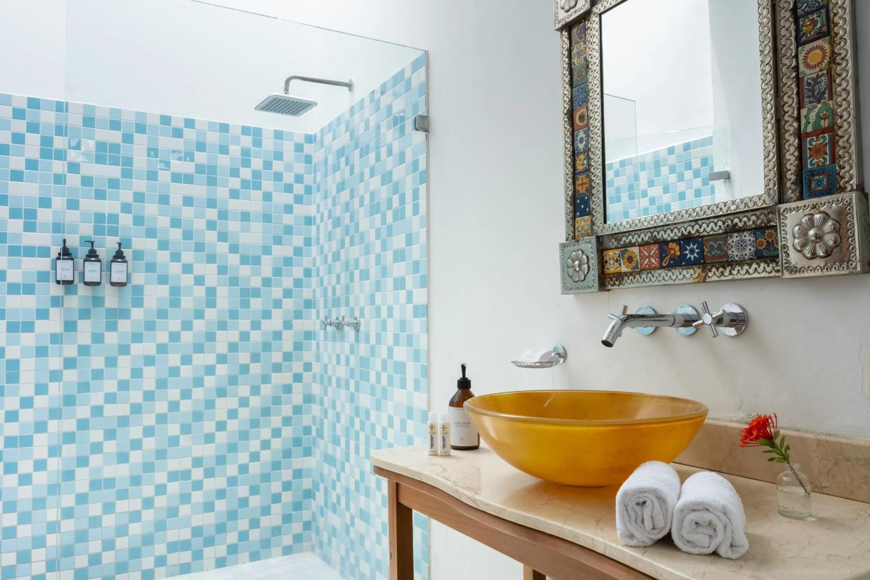 Bathroom in Casa Bustamante Hotel Boutique