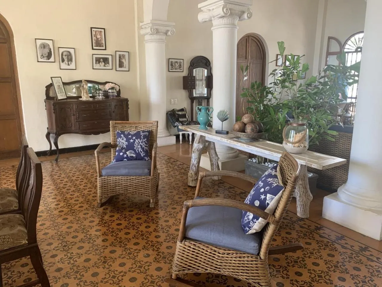 Property building in Casa Bustamante Hotel Boutique