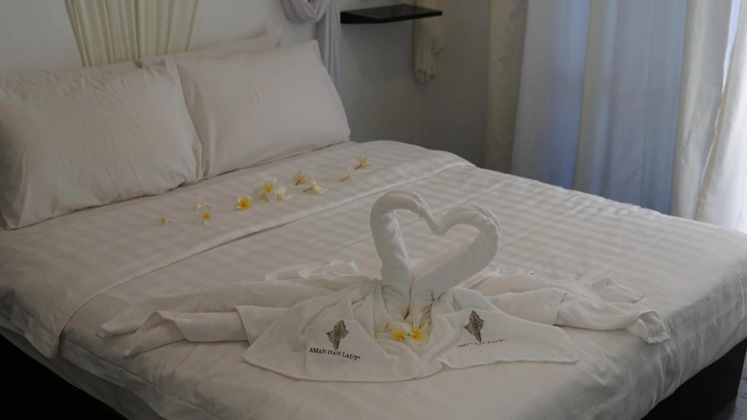 Bed in Aman Dan Laut