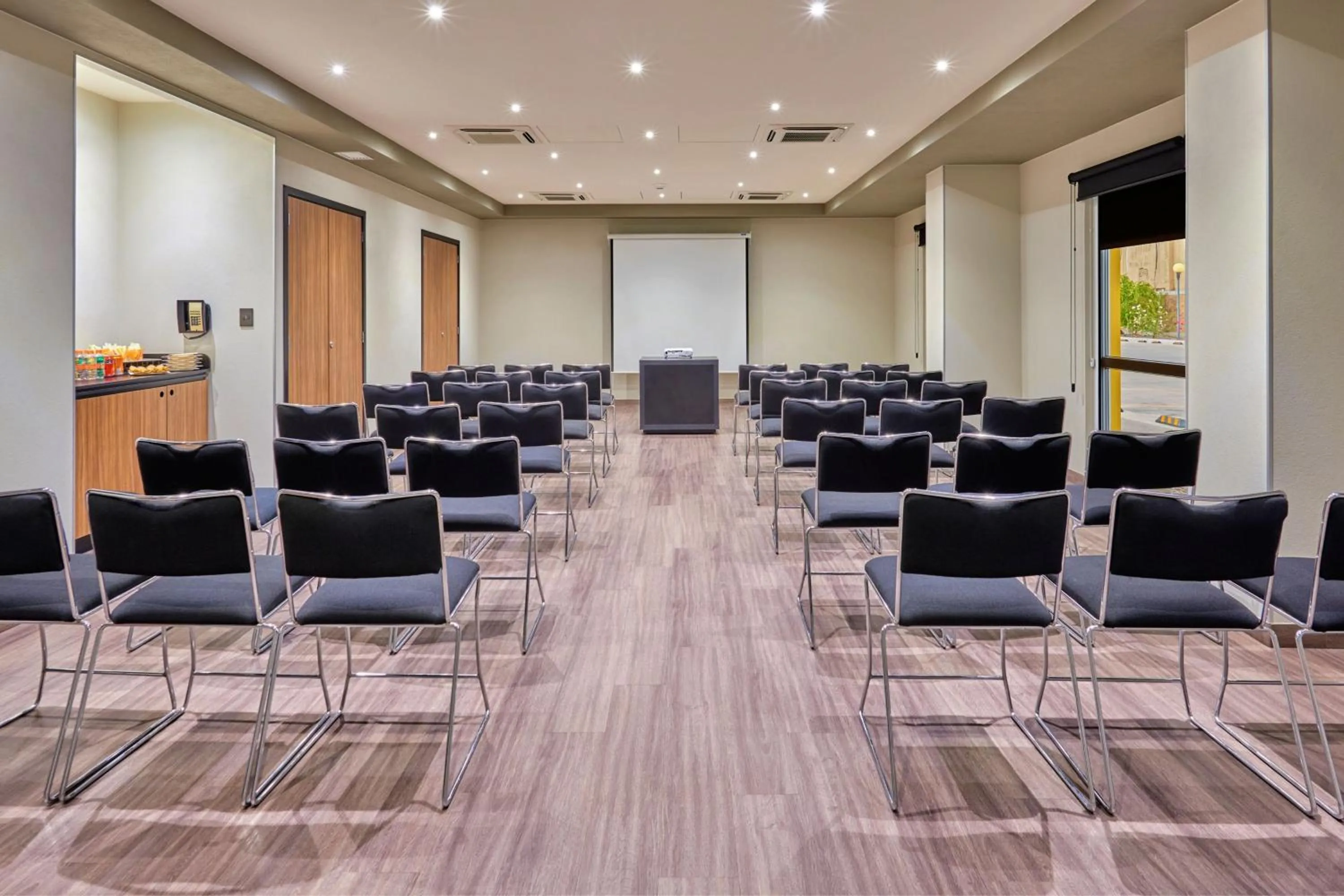 Meeting/conference room in City Express by Marriott Tijuana Insurgentes