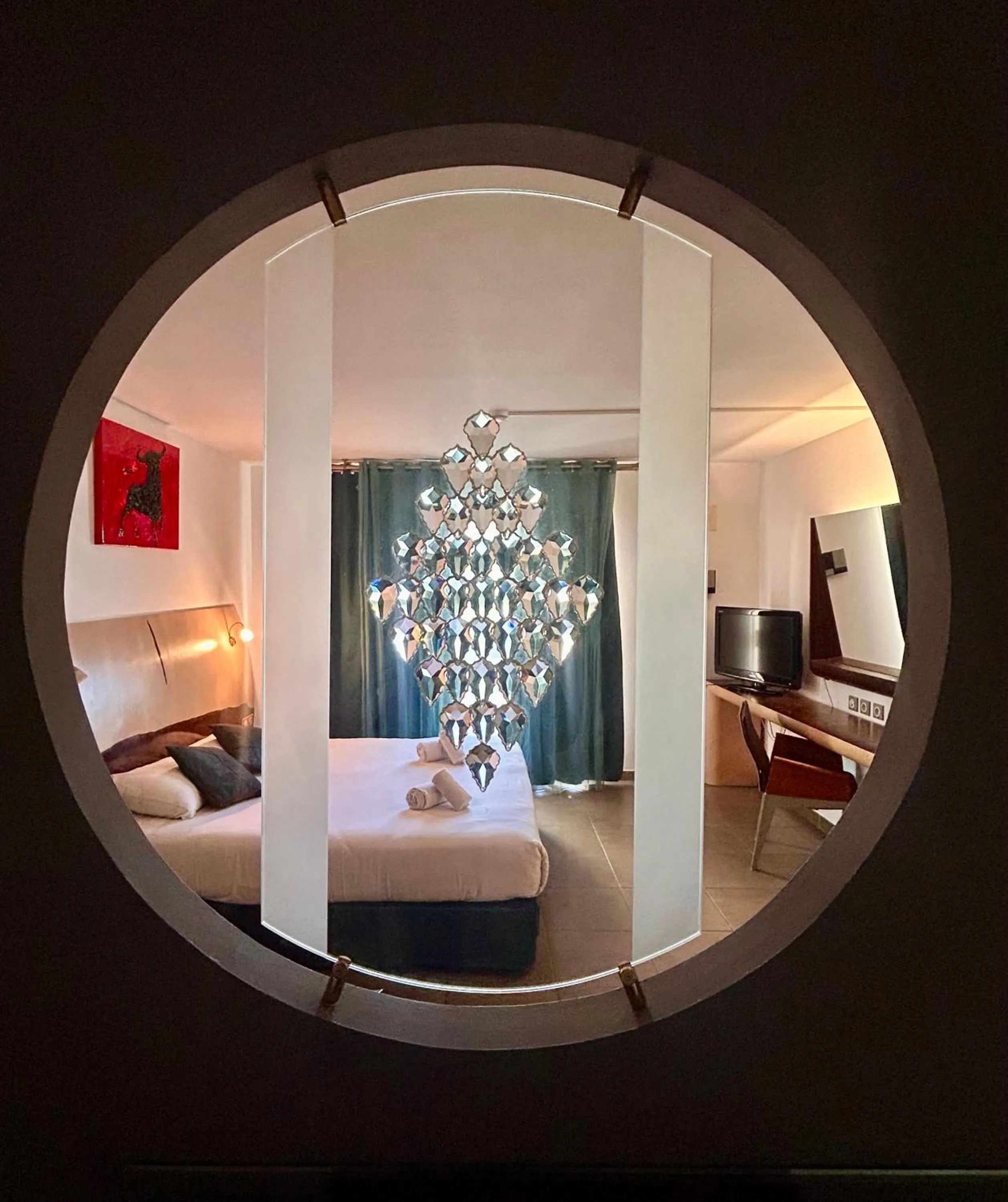 Bed in Logis Hôtel La Fauceille