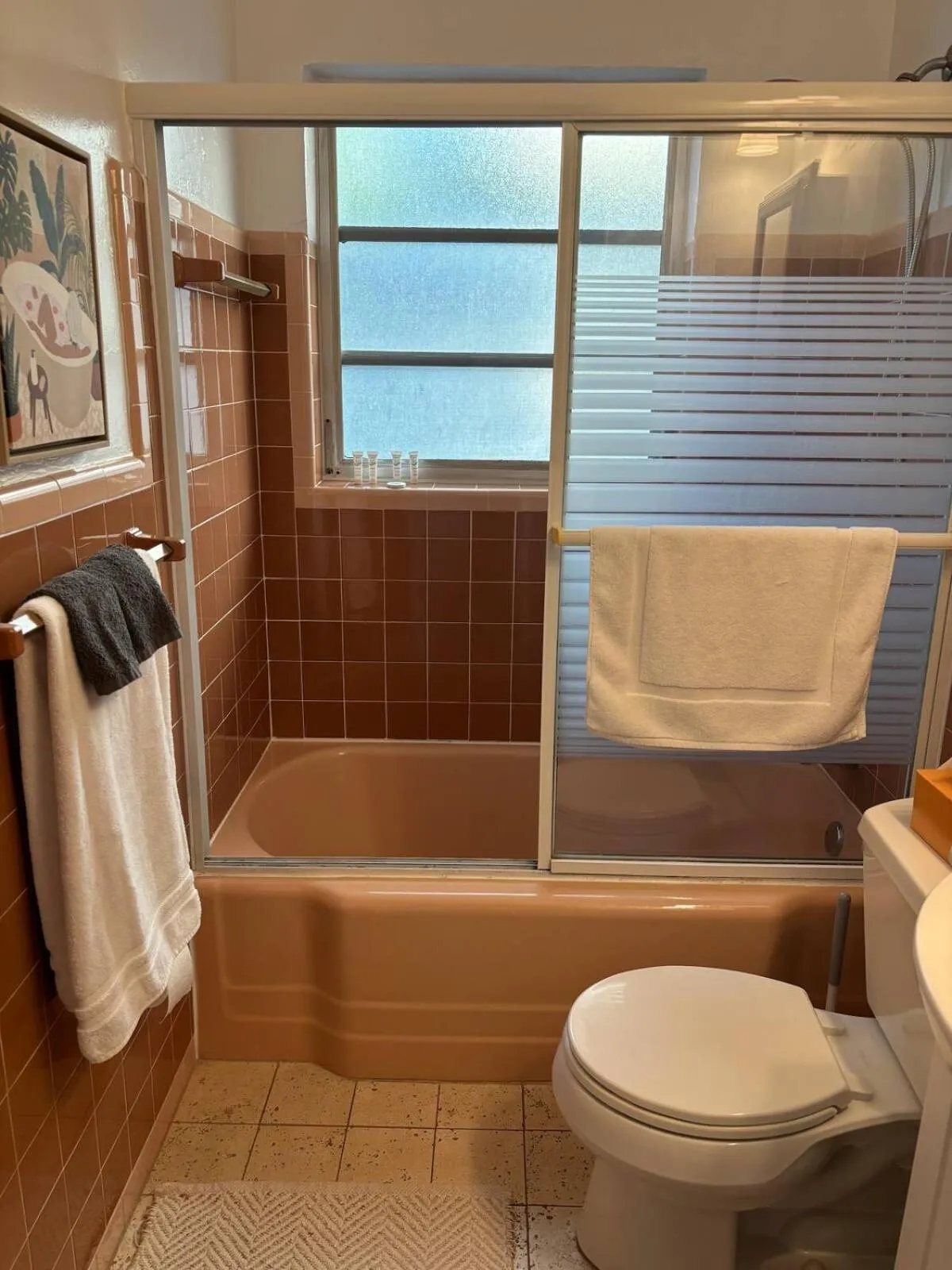 Aloha Apartments On the Intracoastal-Walk to the Beach