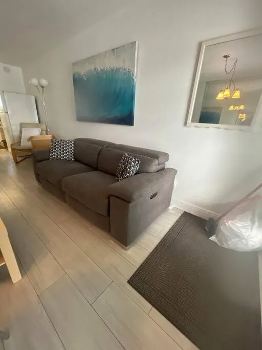 Aloha Apartments On the Intracoastal-Walk to the Beach