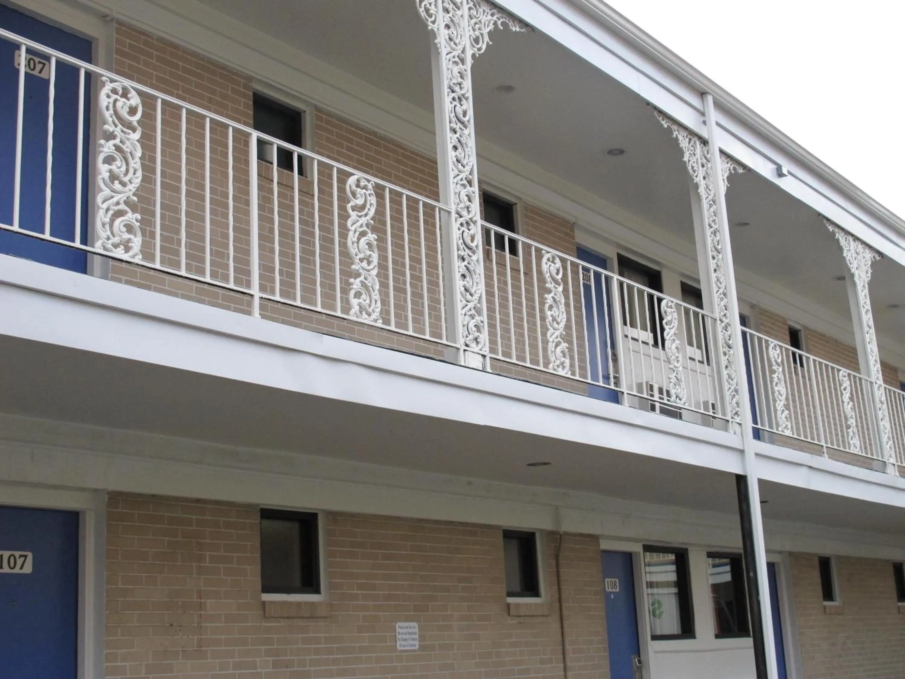 Balcony/Terrace in Motel 6 Baltimore MD