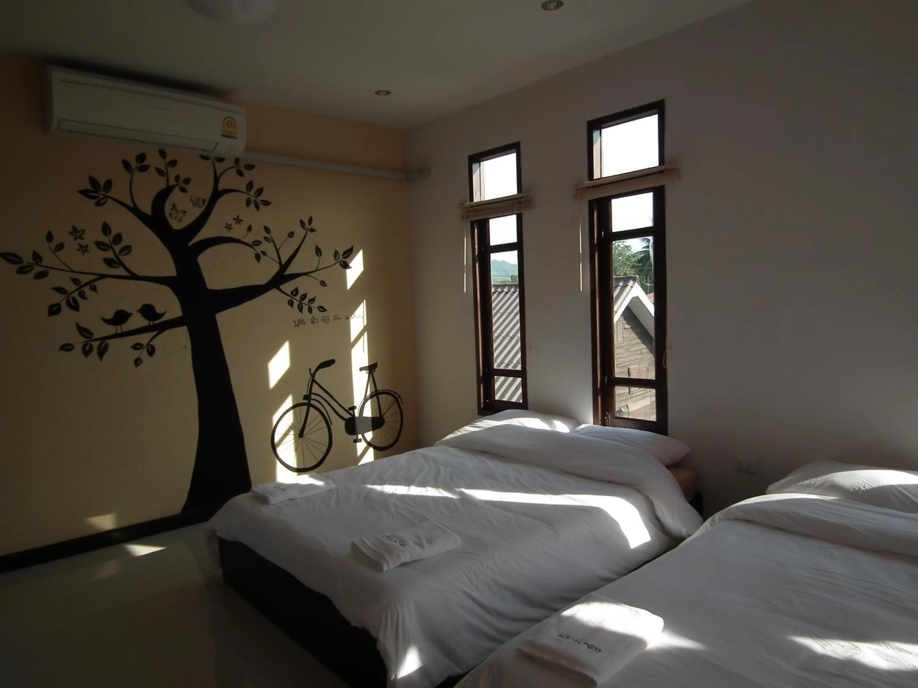 Bed in Norn Nab Dao Rimkhong