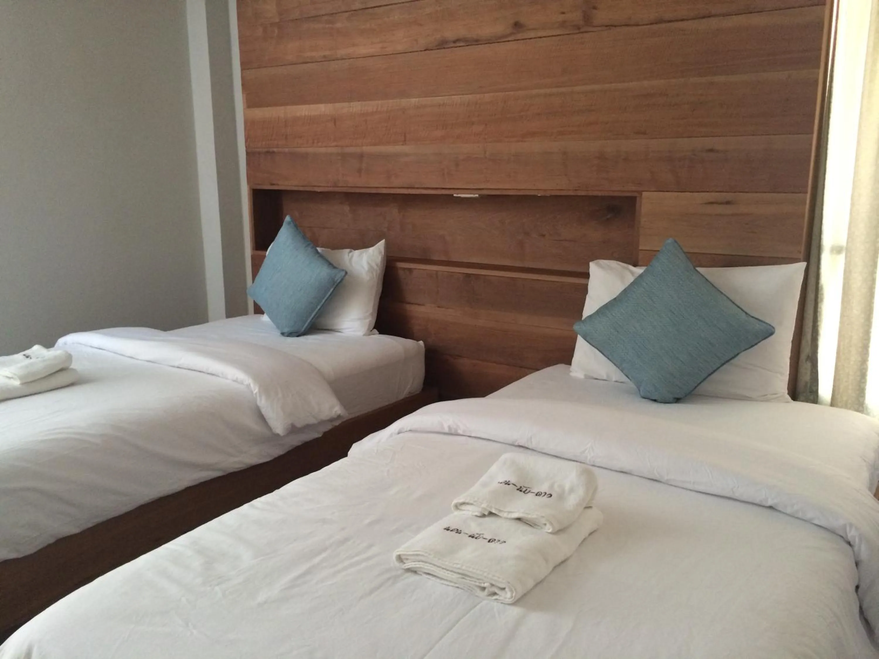 Bed in Norn Nab Dao Rimkhong