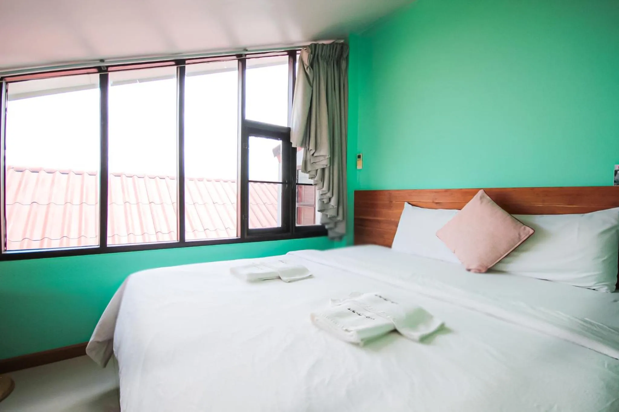 Bed in Norn Nab Dao Rimkhong