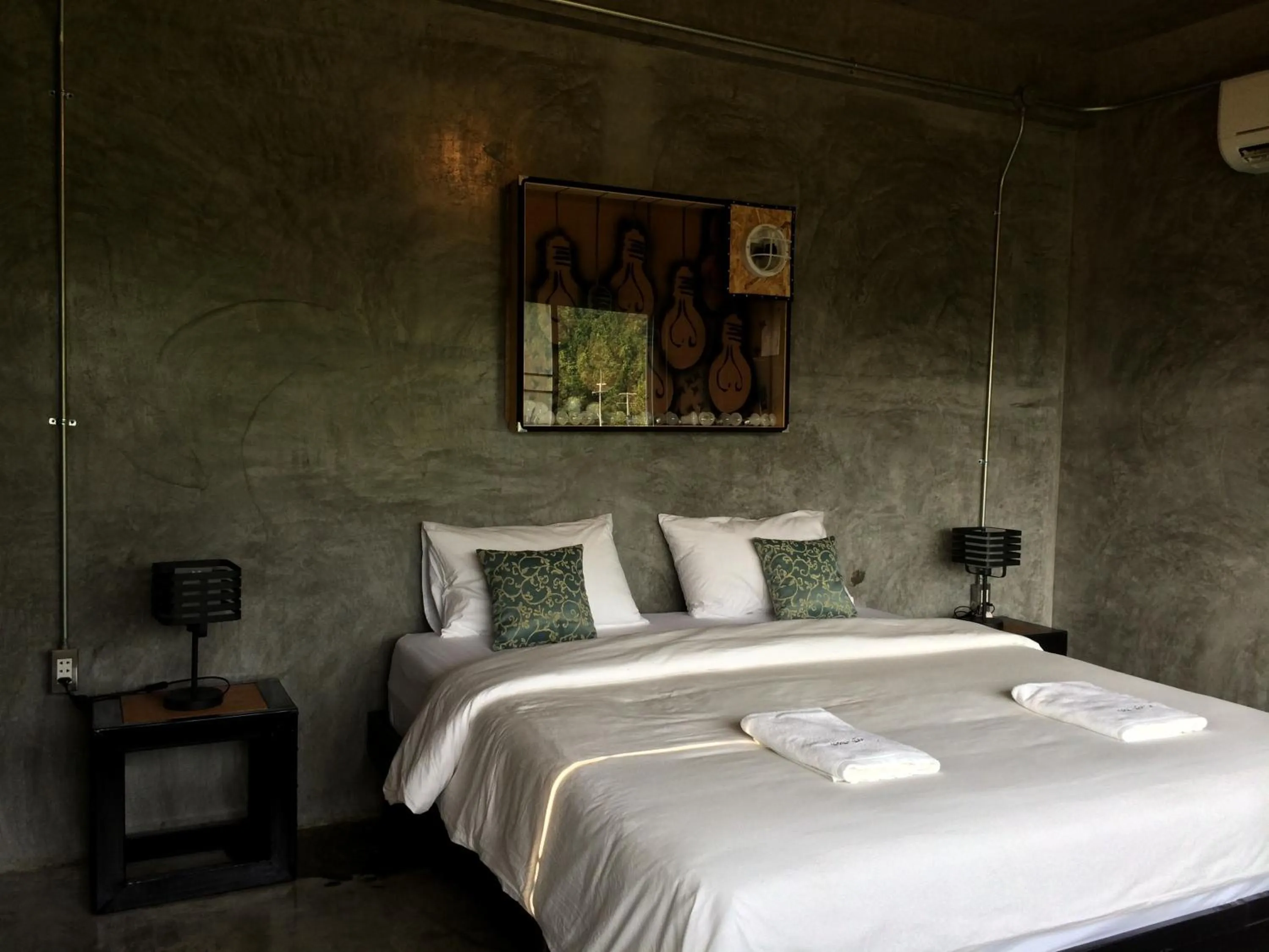 Bed in Norn Nab Dao RimPhu Resort