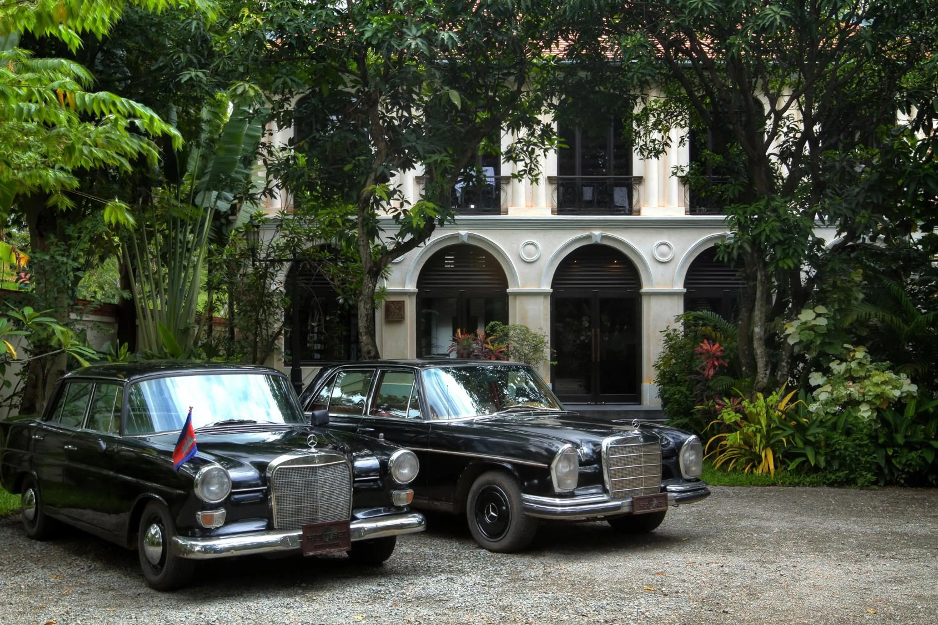 Property building in Heritage Suites Hotel