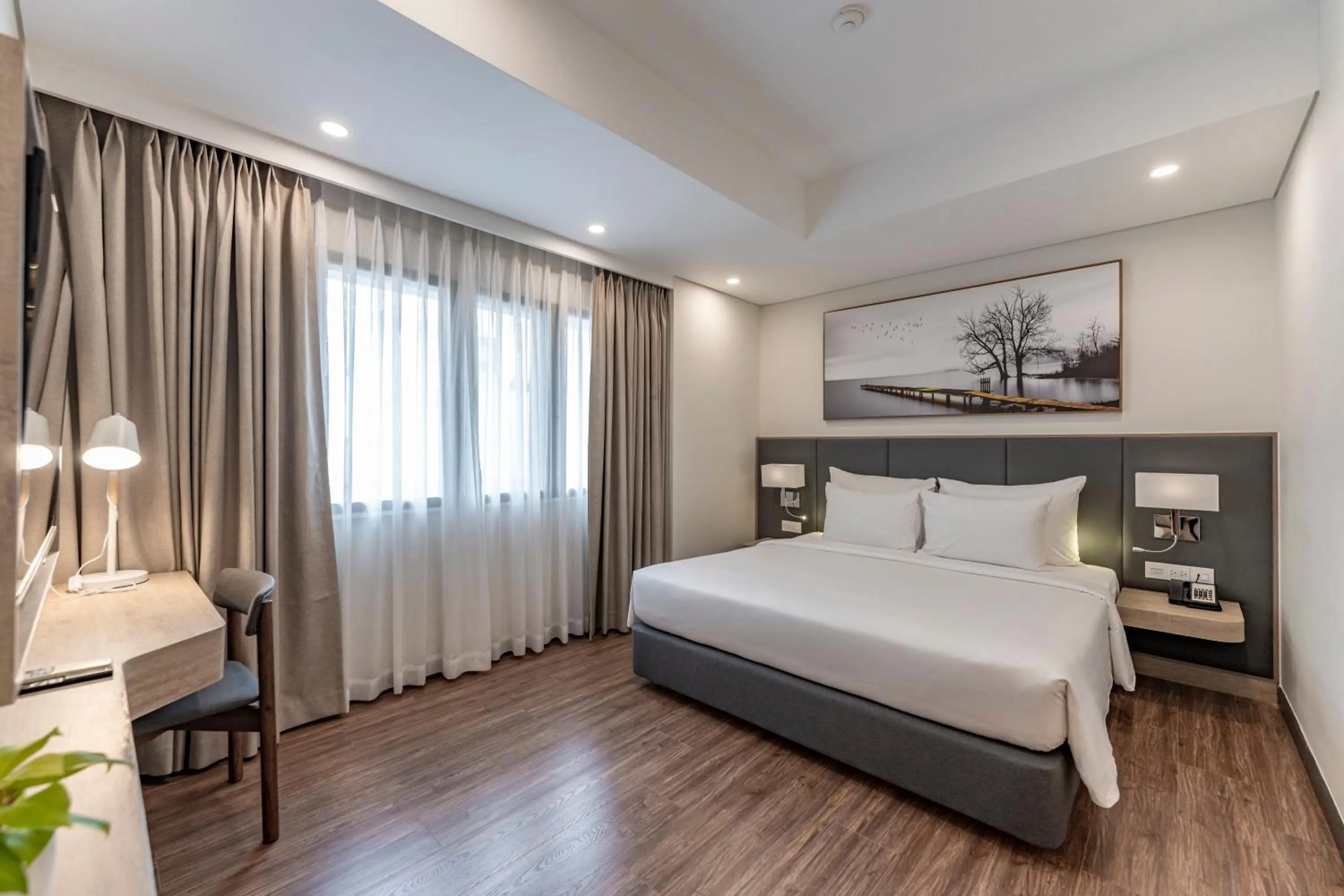 Bed in Garden View Court Suites Ho Chi Minh City