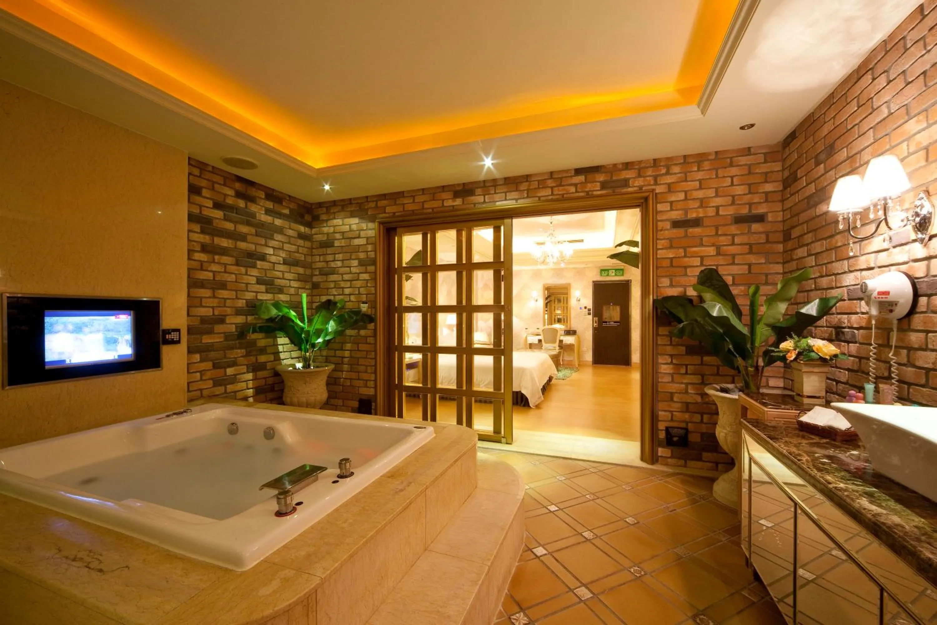 Bathroom in Wego Hotel - Linsen