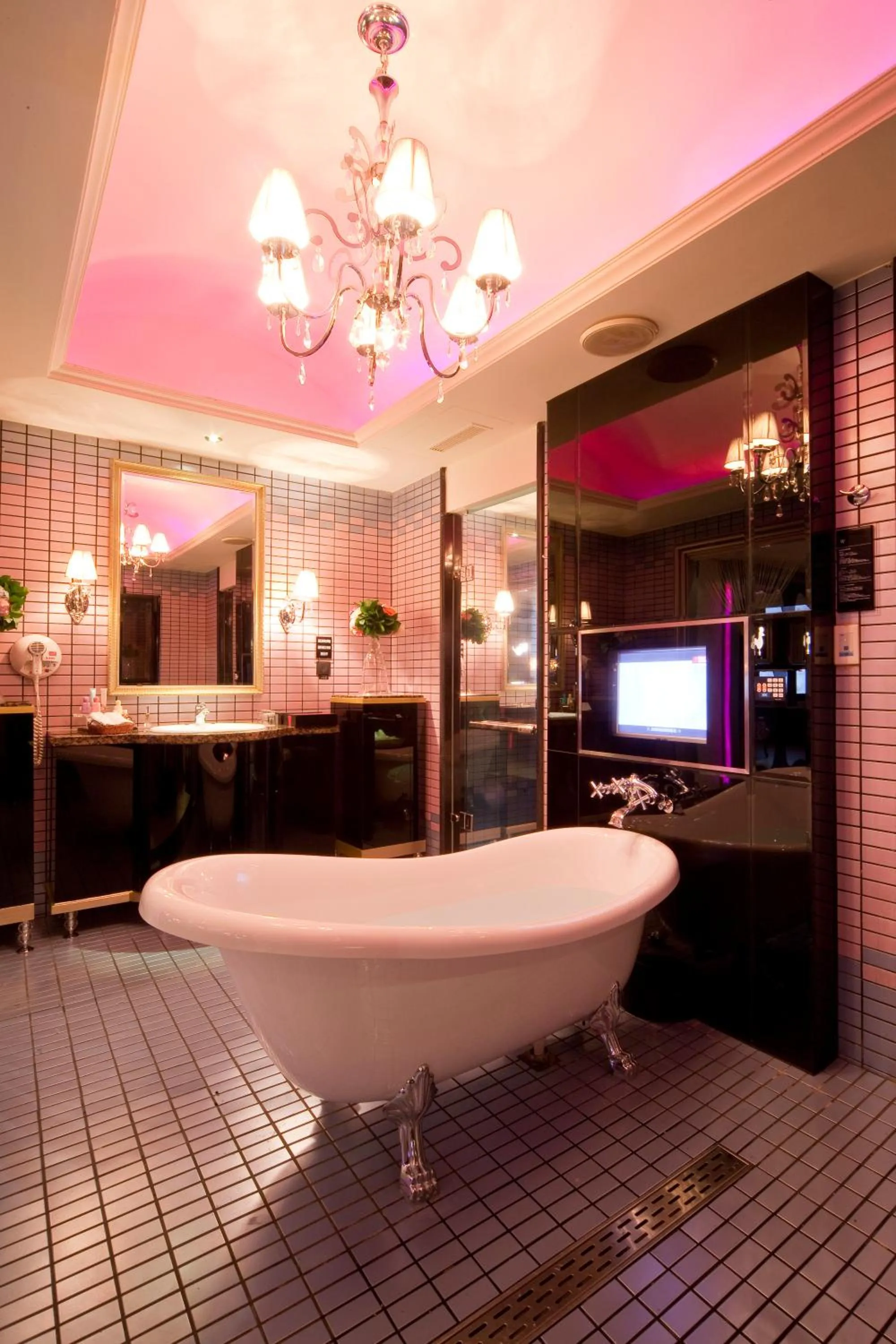Bathroom in Wego Hotel - Linsen
