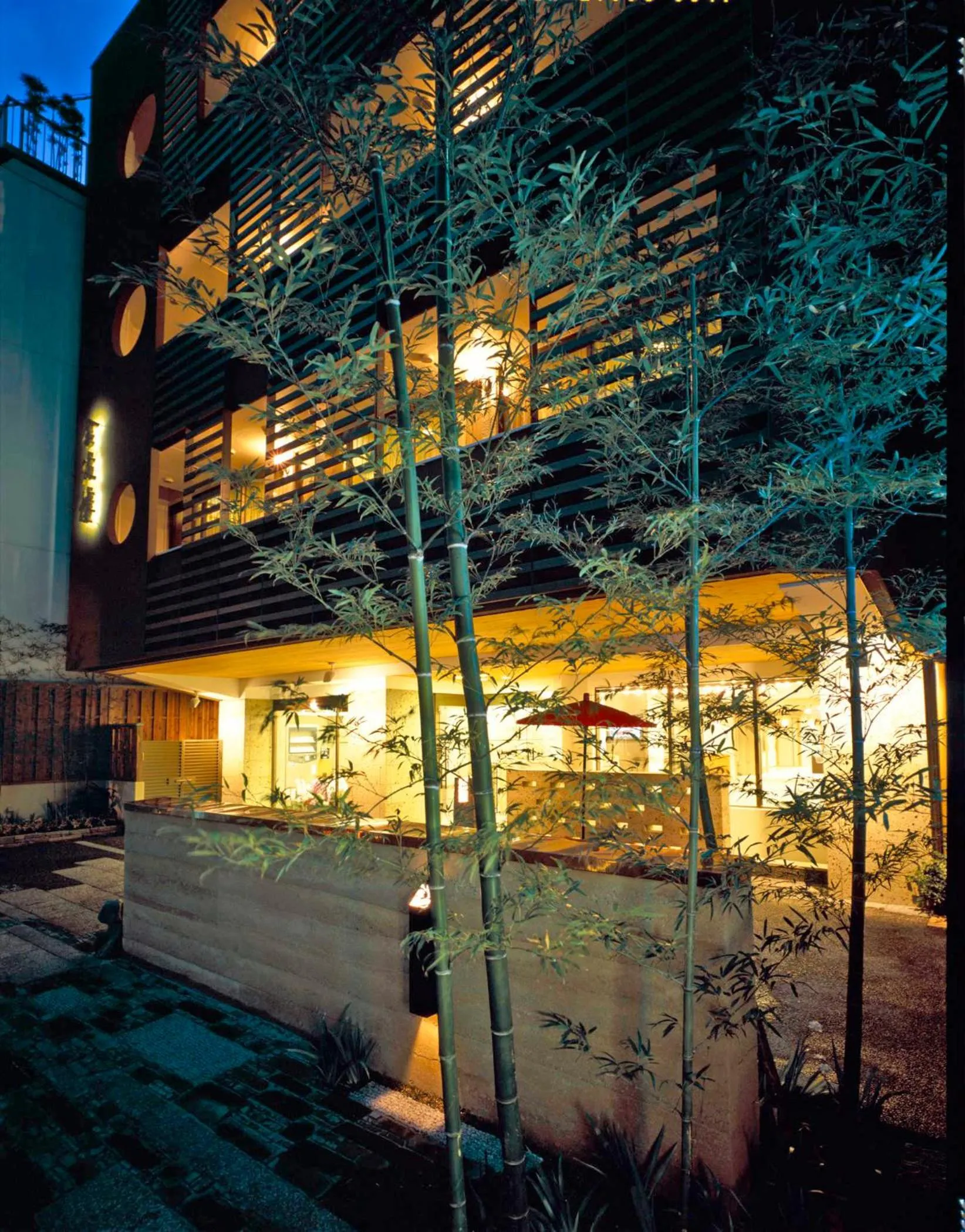 Property building in Kinparo