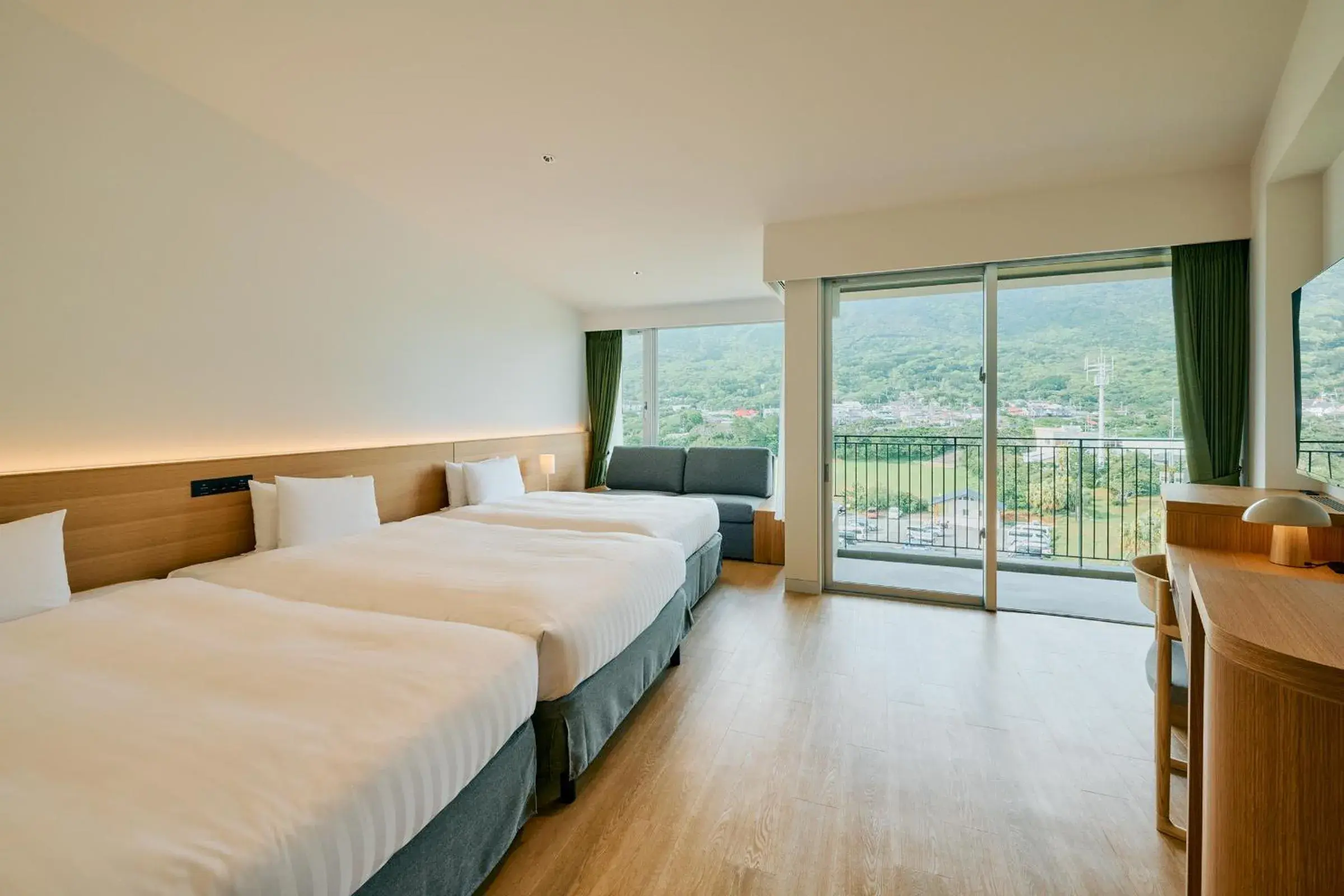 Standard Twin Room with Mountain View in samana hotel Yakushima Standard Twin Room with Mountain View in samana hotel Yakushima