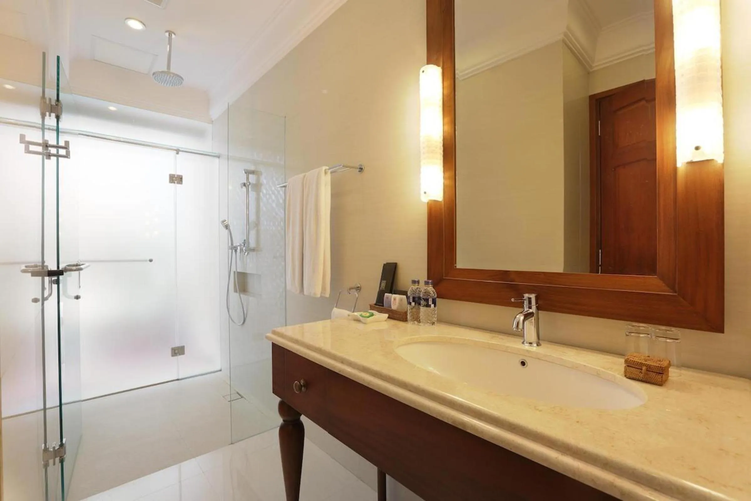 Toilet in Seminyak Lagoon All Suites Hotel