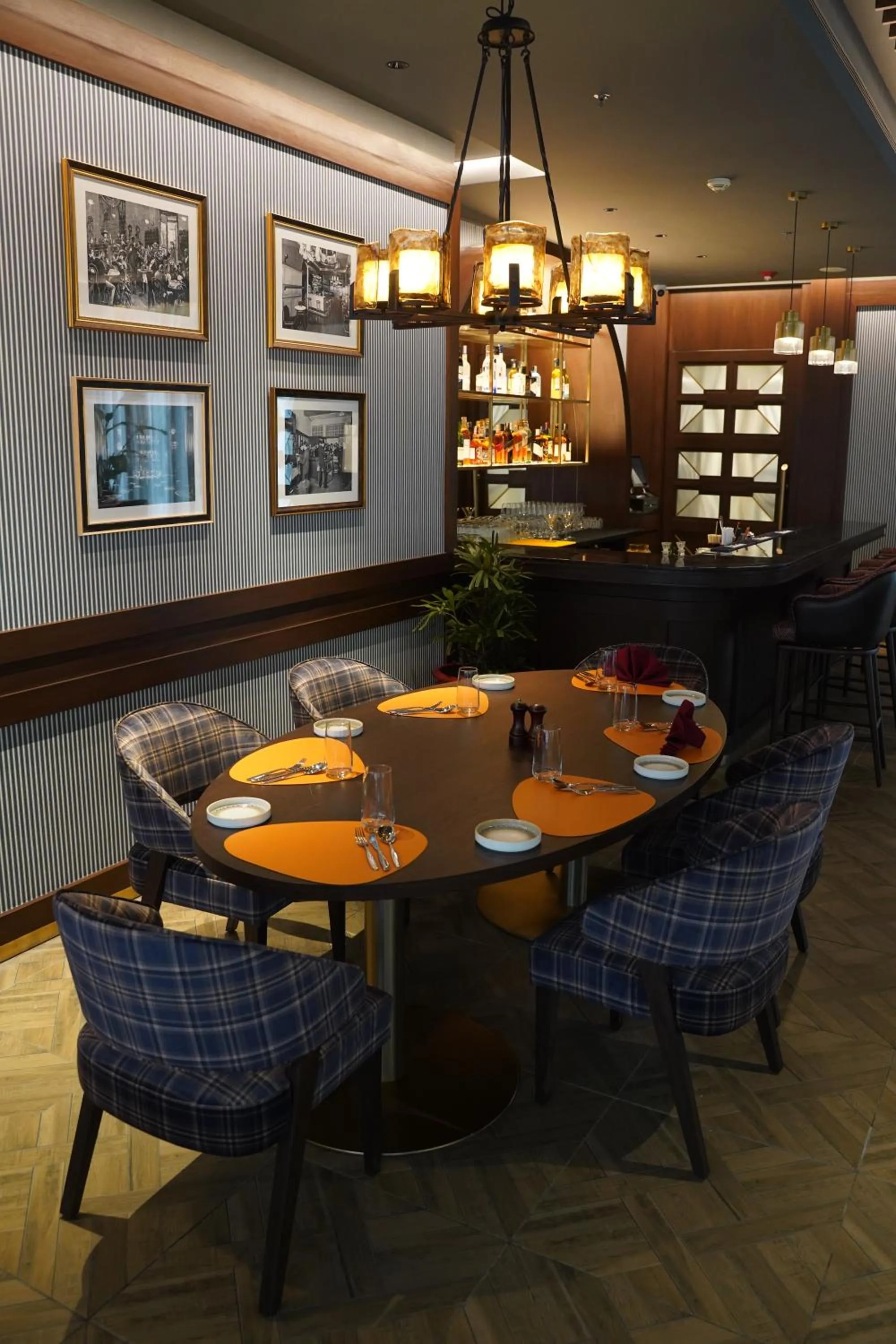 Restaurant/places to eat in Courtyard by Marriott Bhopal