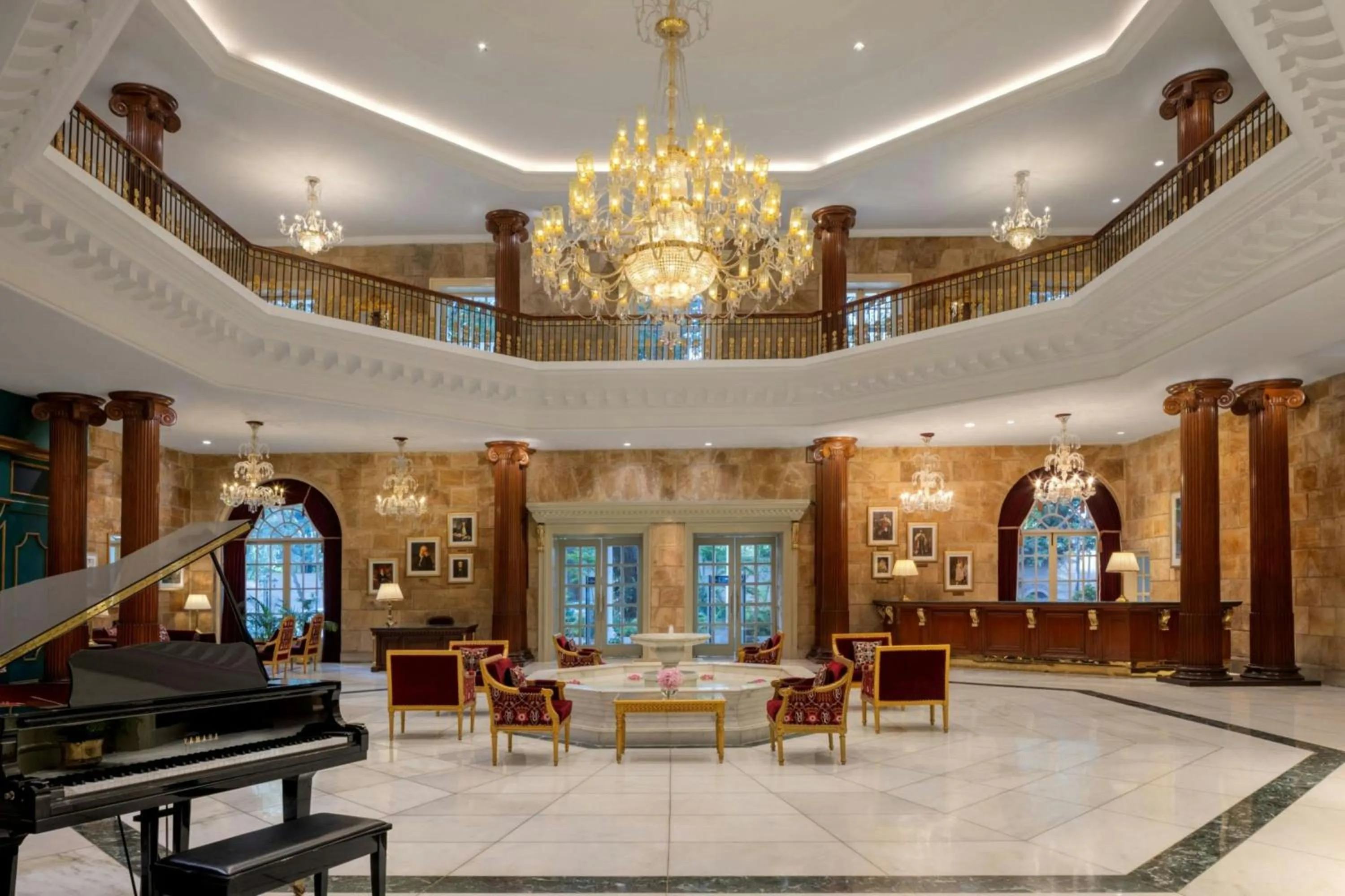 Lobby or reception in ITC Windsor, a Luxury Collection Hotel, Bengaluru
