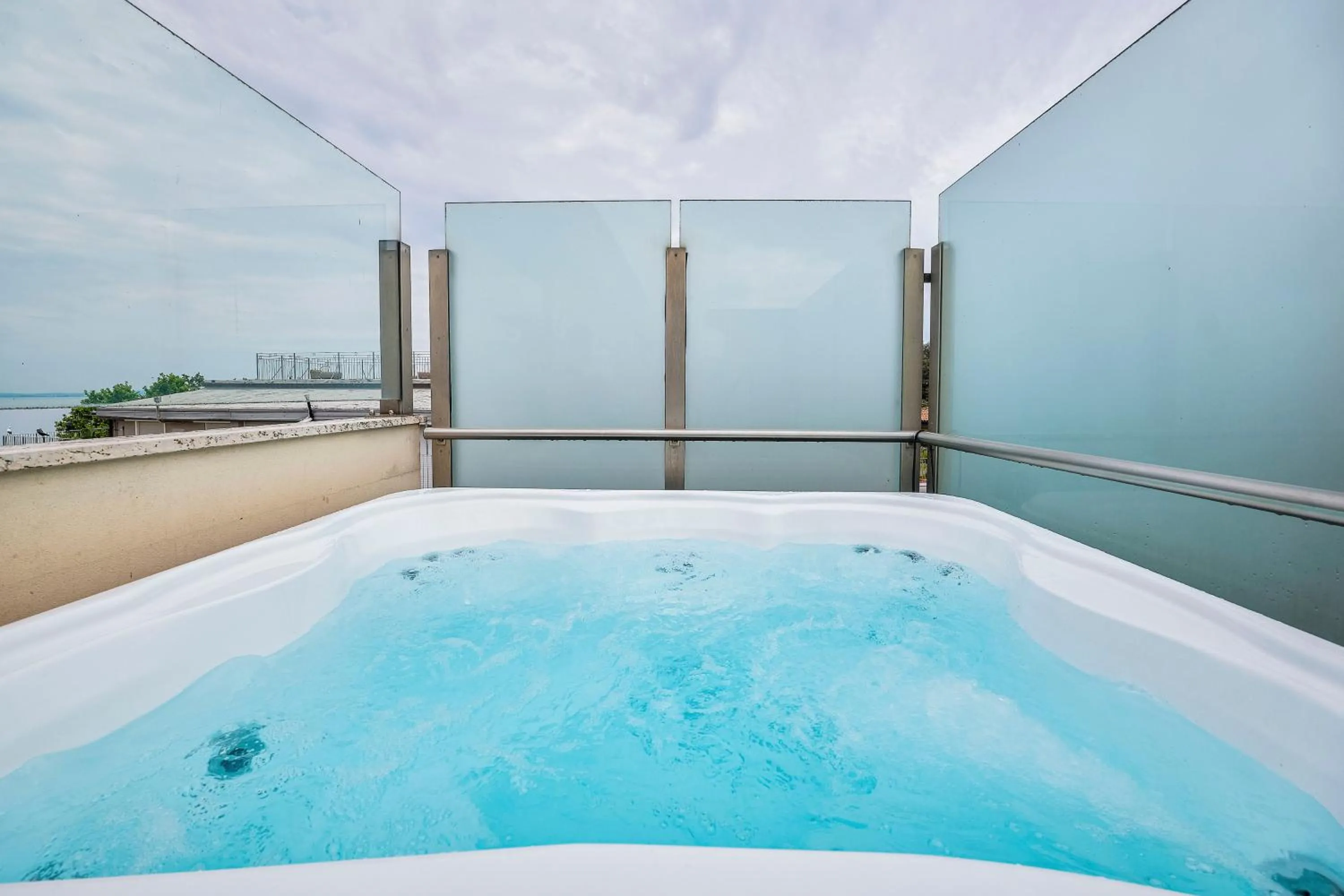 Hot Tub in Kriss Internazionale Hotel