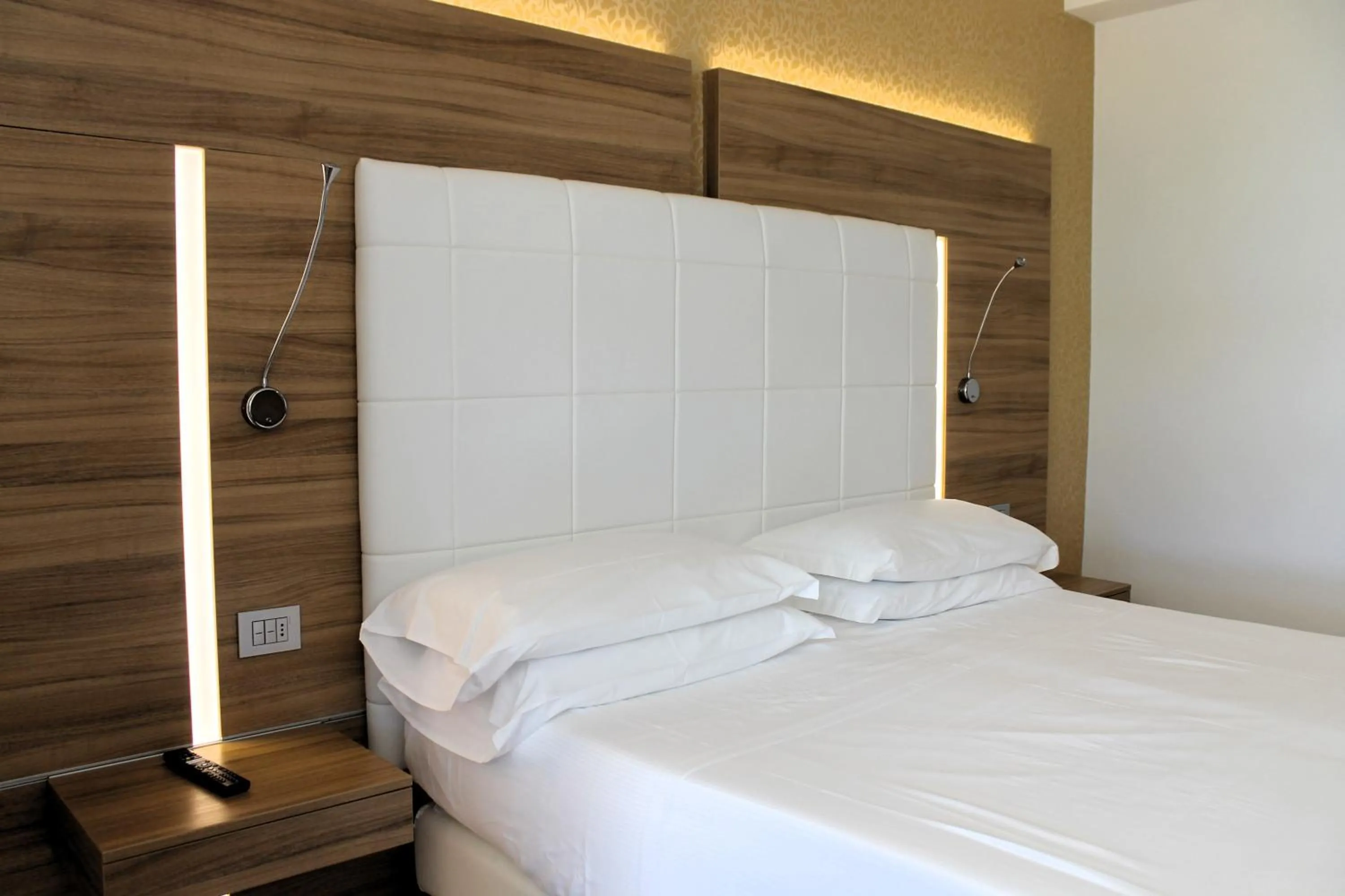 Bed in Kriss Internazionale Hotel