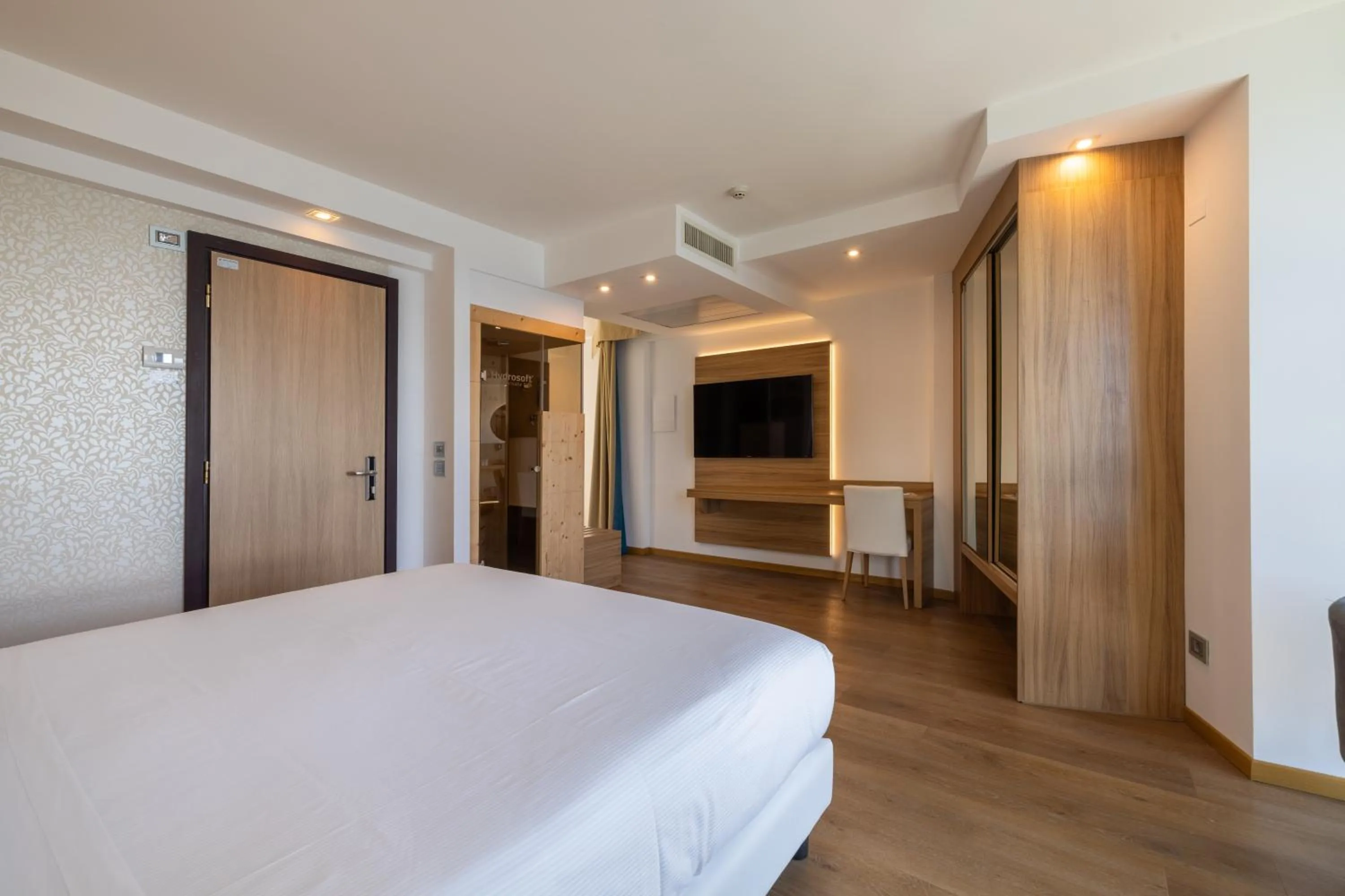 Bed in Kriss Internazionale Hotel