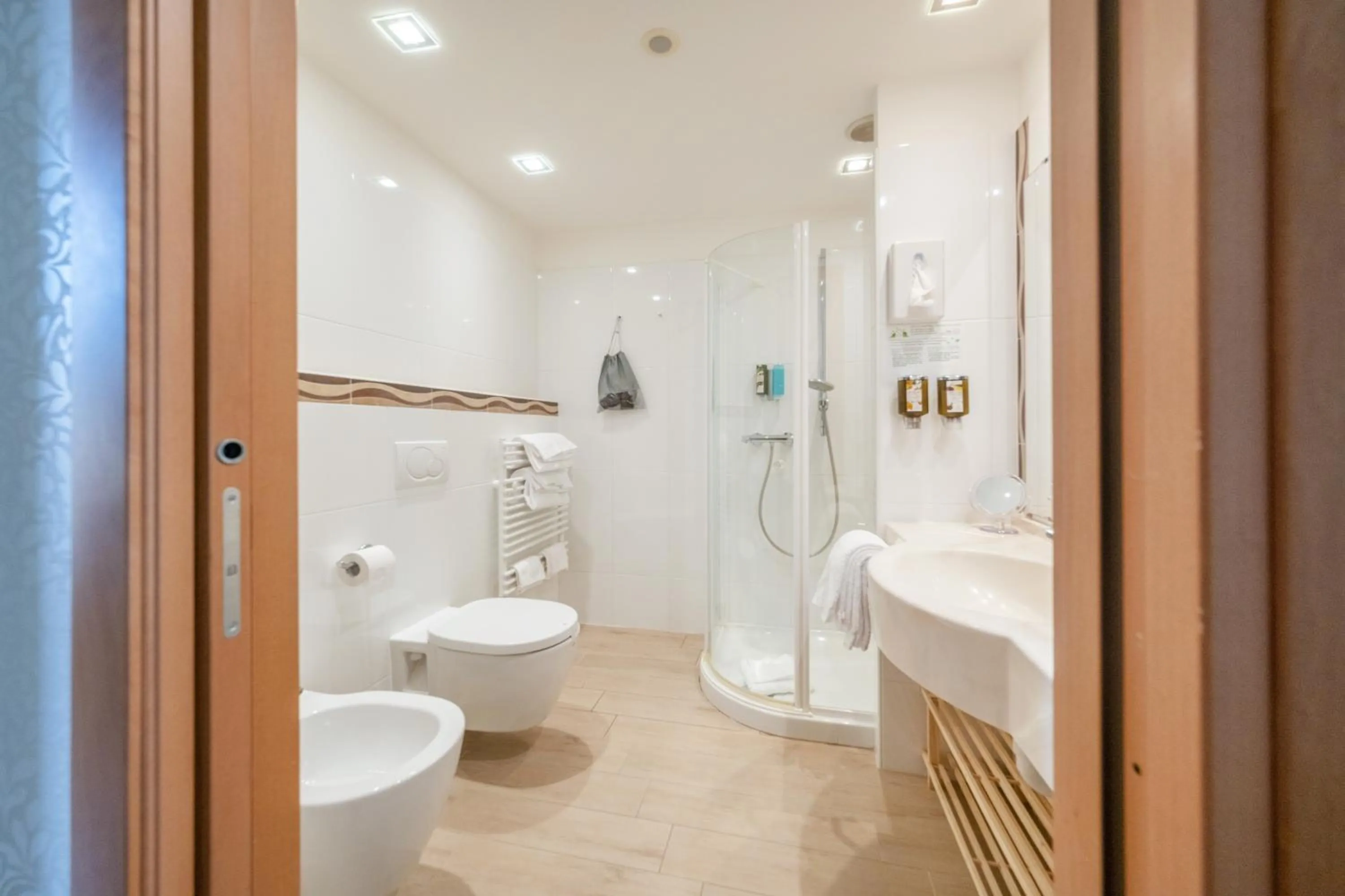 Bathroom in Kriss Internazionale Hotel