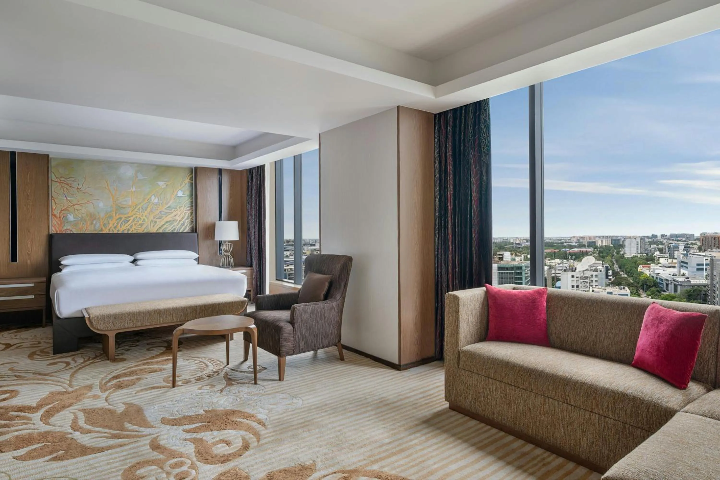 Bedroom, Bed in Bengaluru Marriott Hotel Whitefield