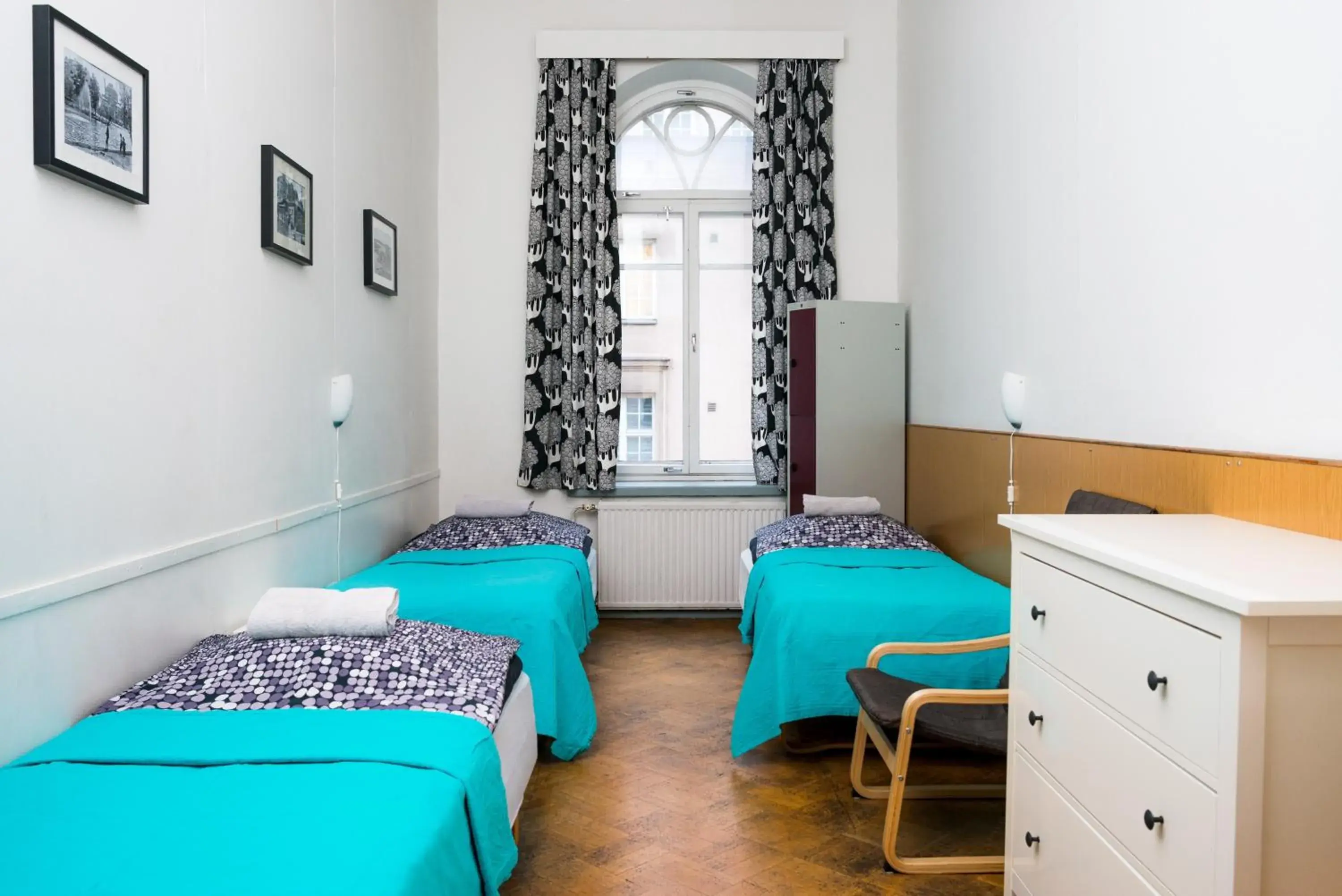 Triple Room with Shared Bathroom in Hostel Diana Park Triple Room with Shared Bathroom in Hostel Diana Park