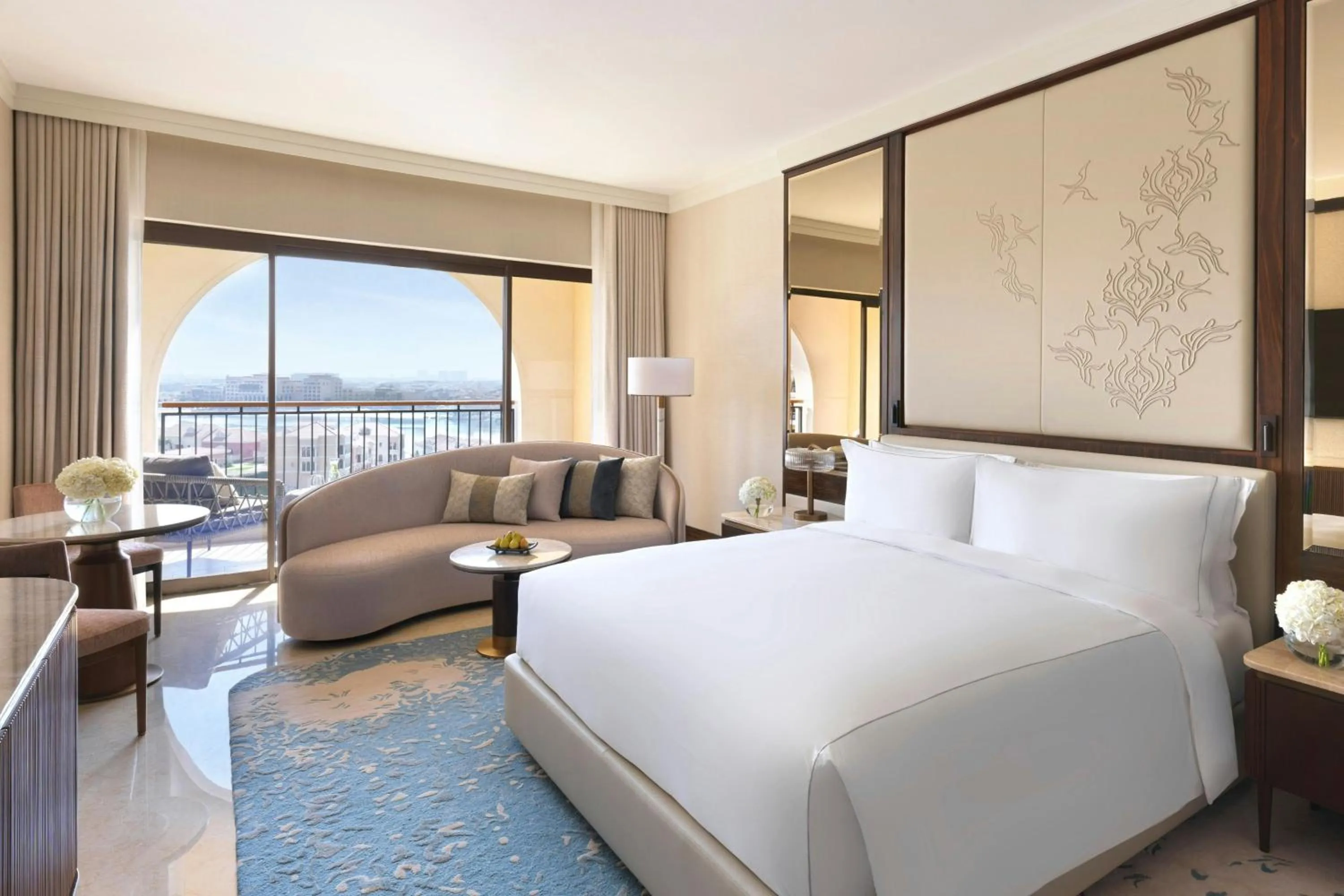Bedroom, Bed in The Ritz-Carlton Abu Dhabi, Grand Canal