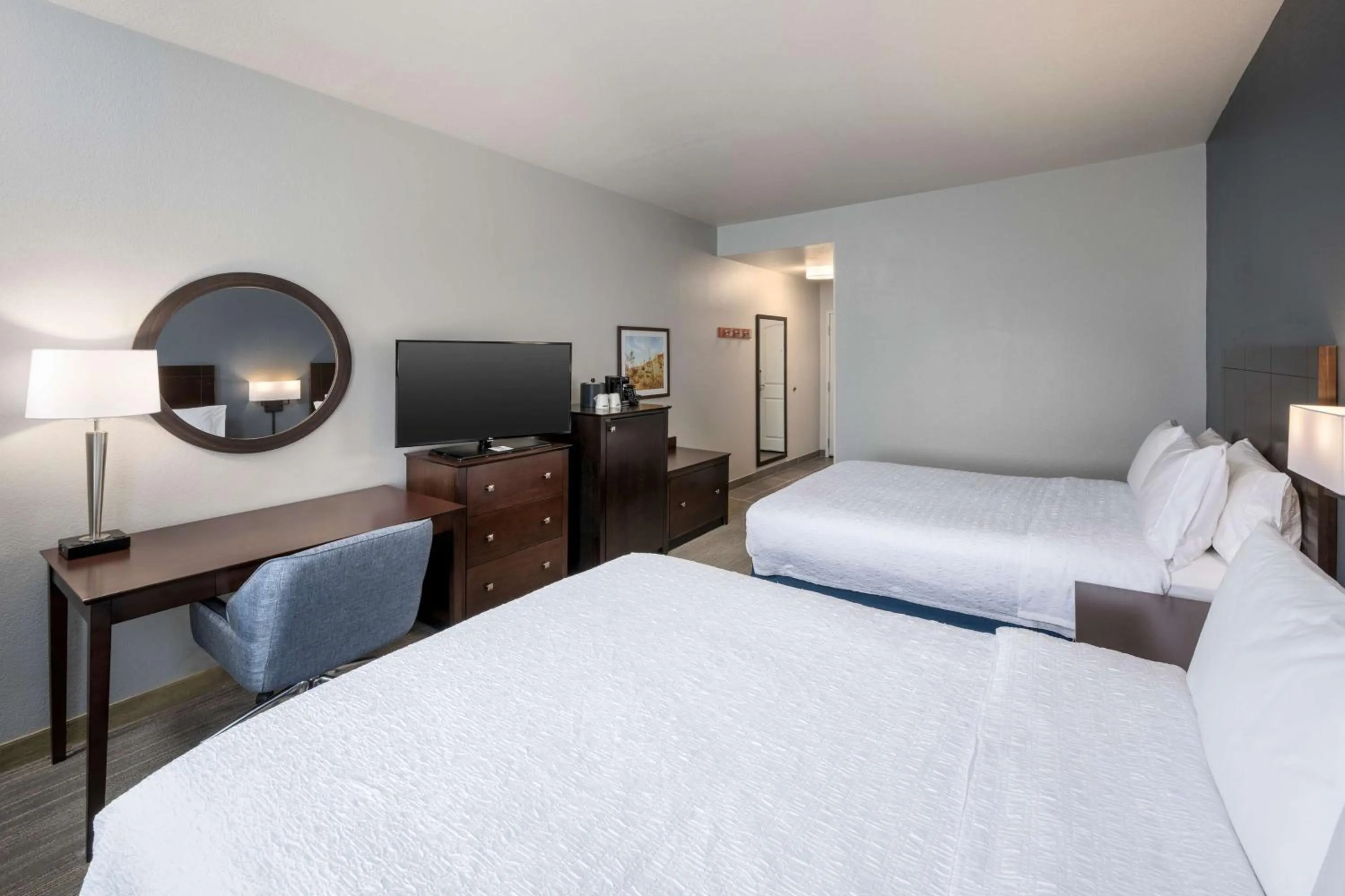 Bedroom, Bed in Hampton Inn & Suites Phoenix North/Happy Valley