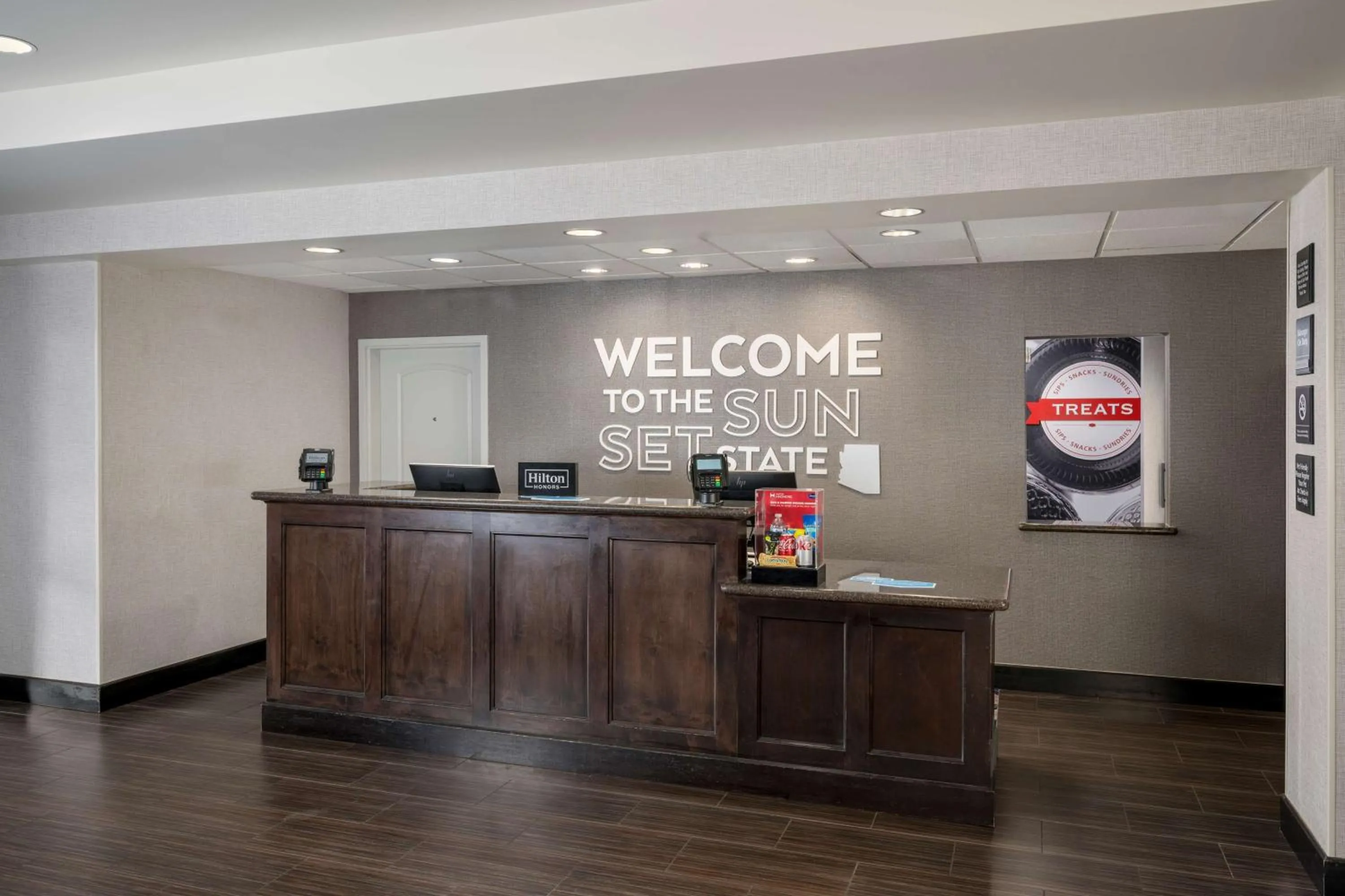 Lobby or reception in Hampton Inn & Suites Phoenix North/Happy Valley