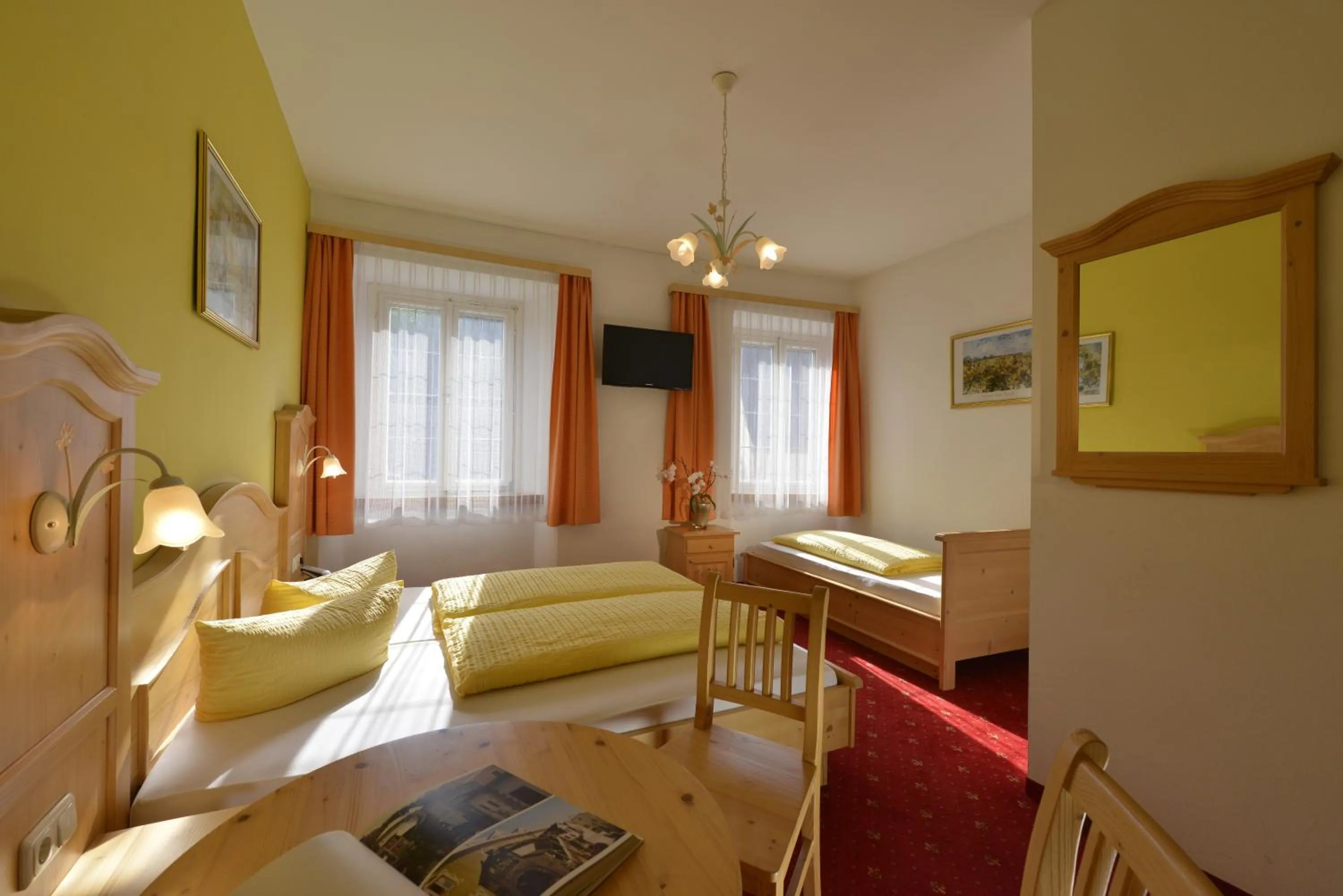 Bed in Gasthof Sonne