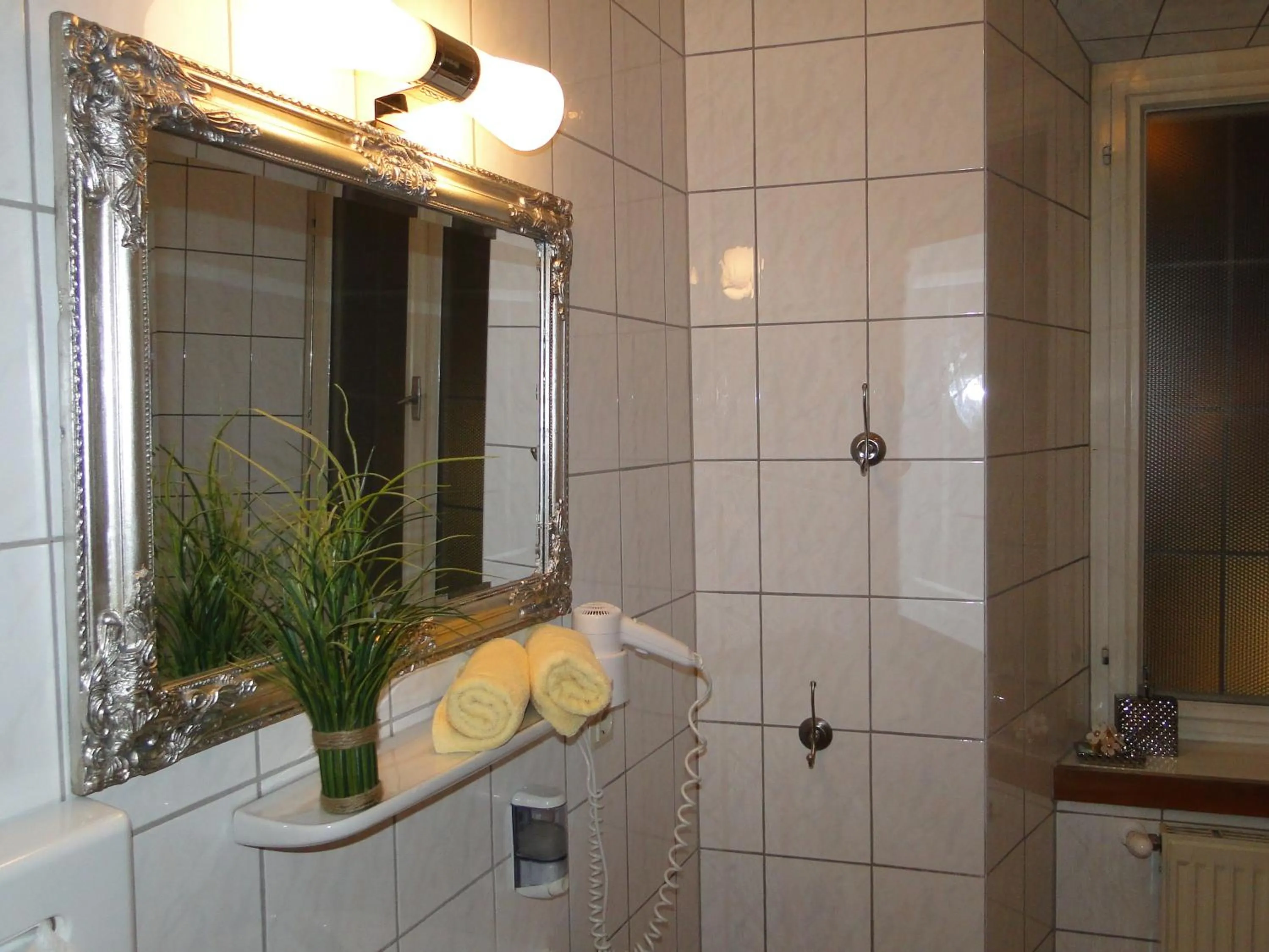 Bathroom in Gasthof Sonne