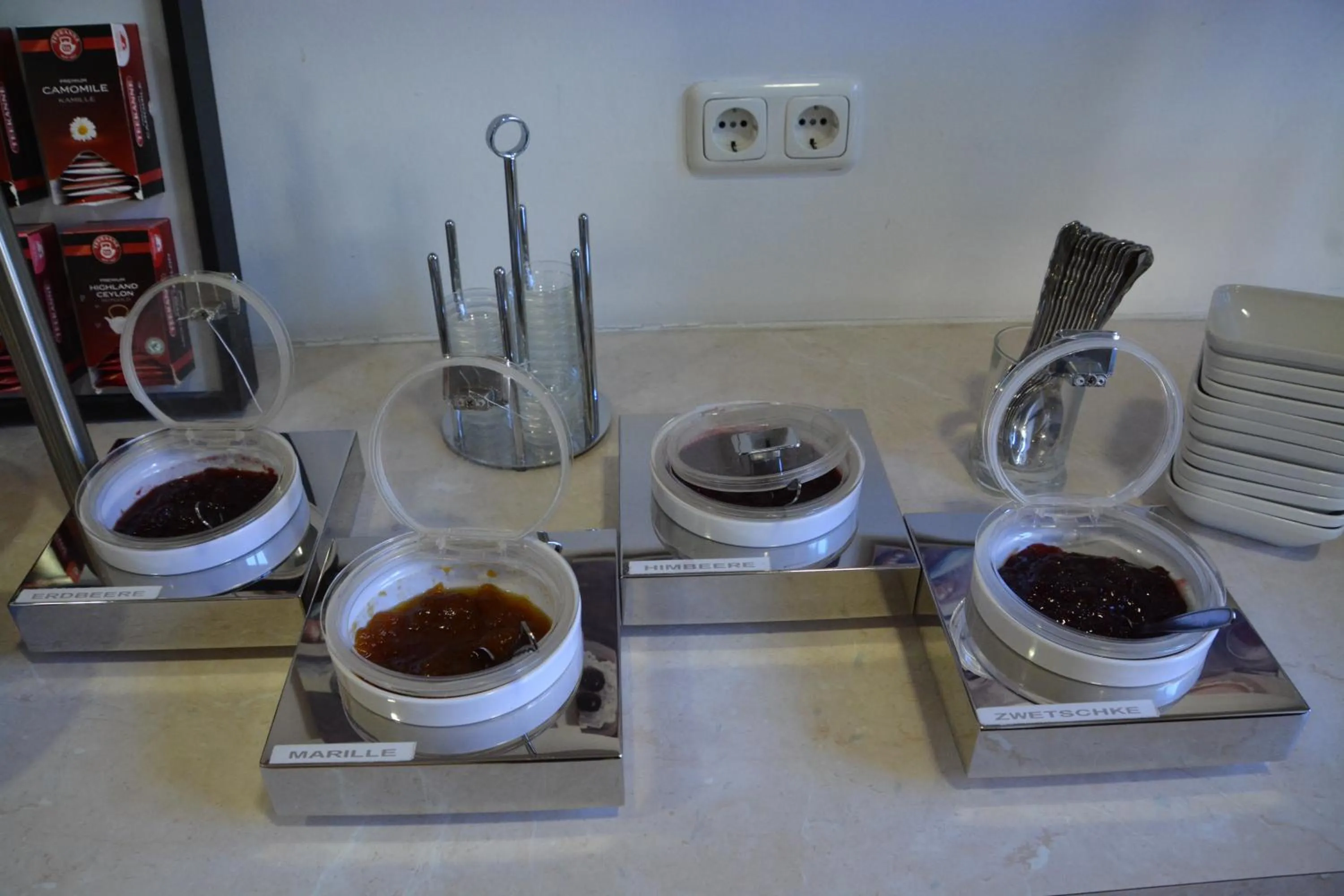 Buffet breakfast in Gasthof Sonne