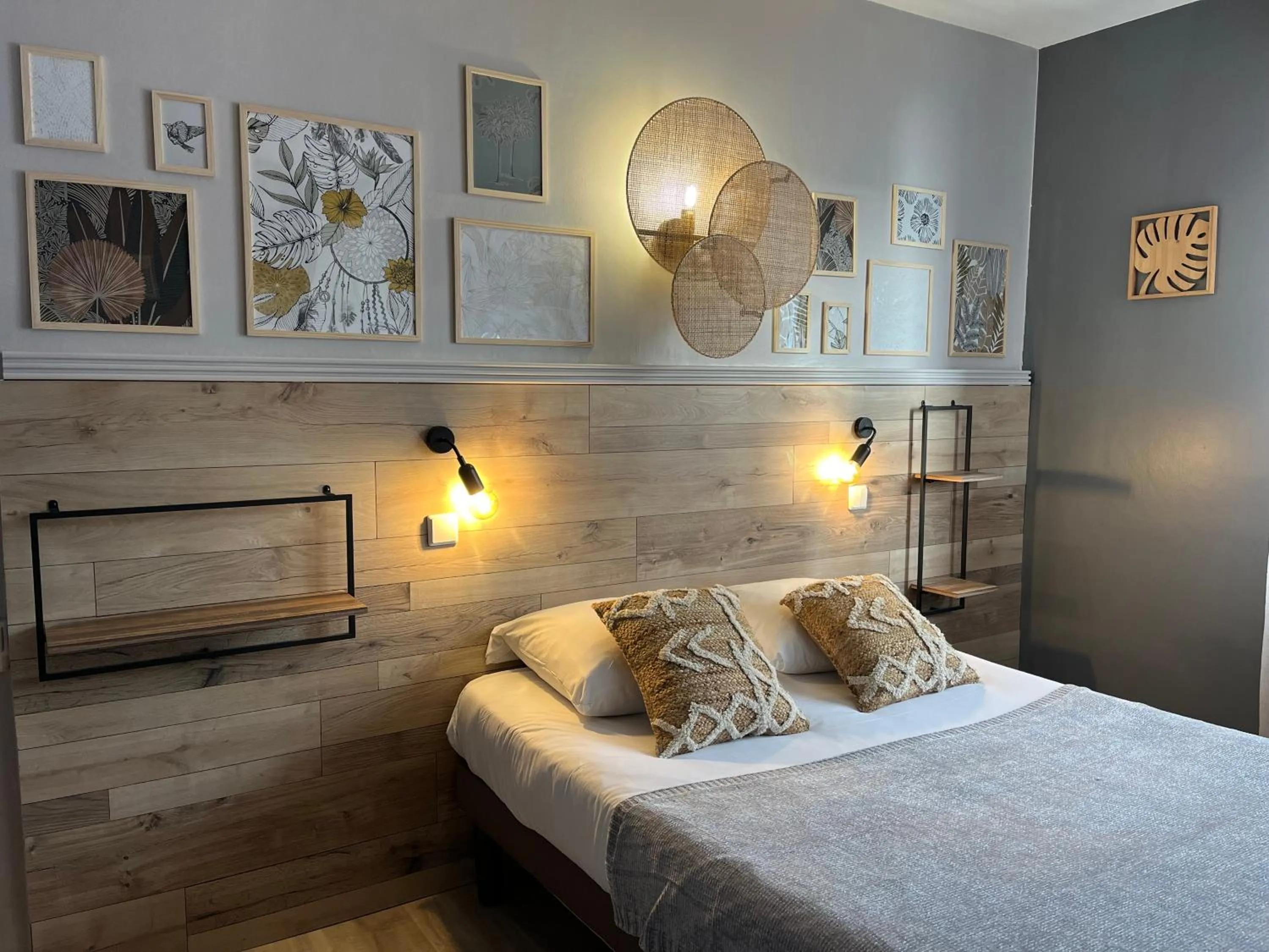 Bed in L'Acadie Brasserie Plage