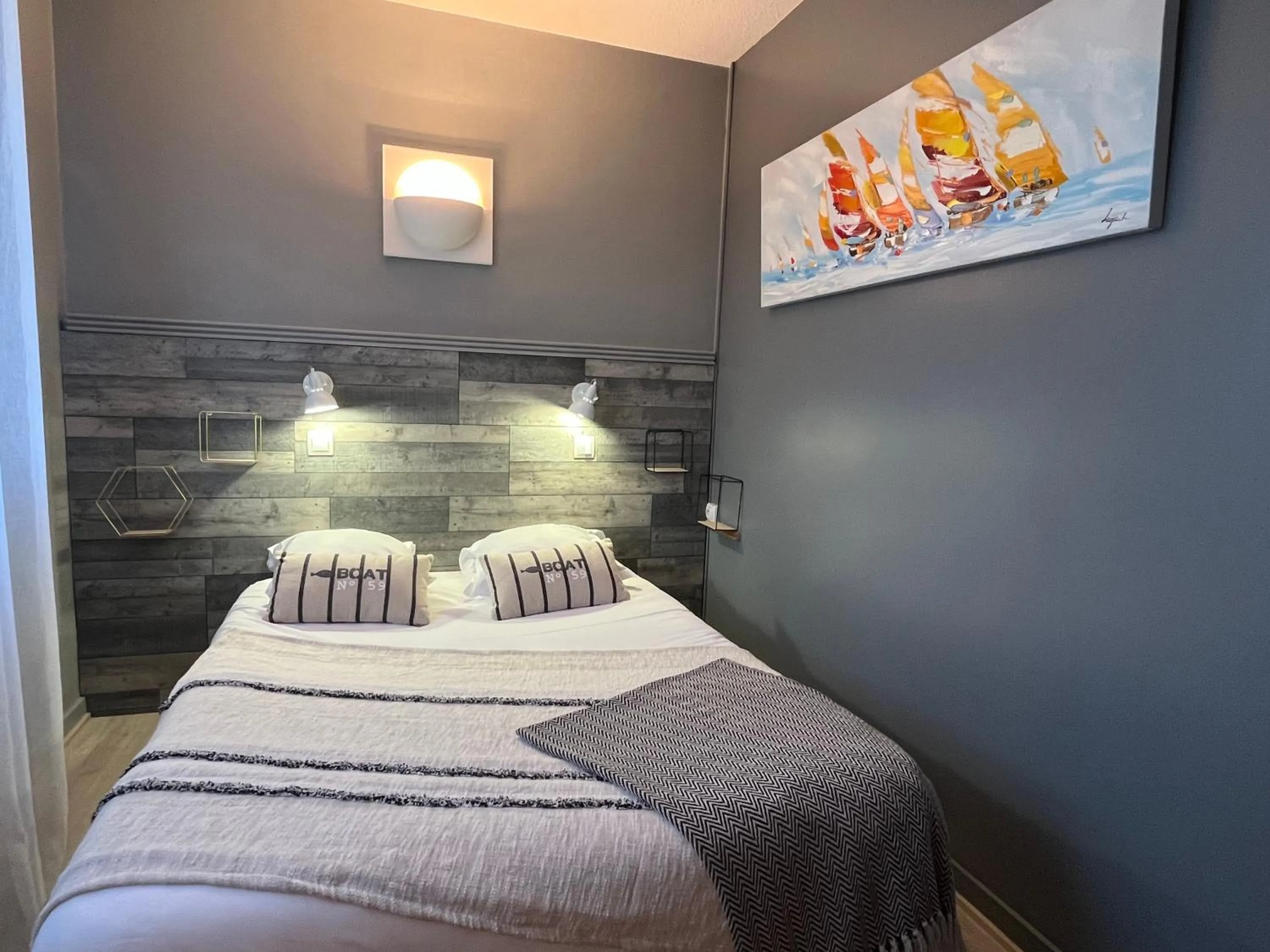 Bed in L'Acadie Brasserie Plage