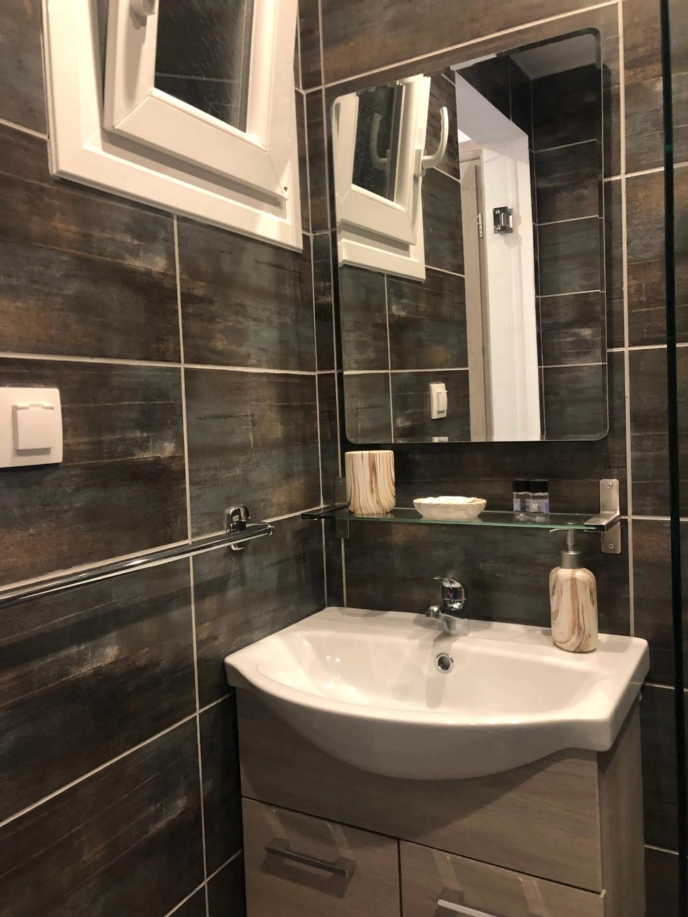 Bathroom in Ammos Hotel