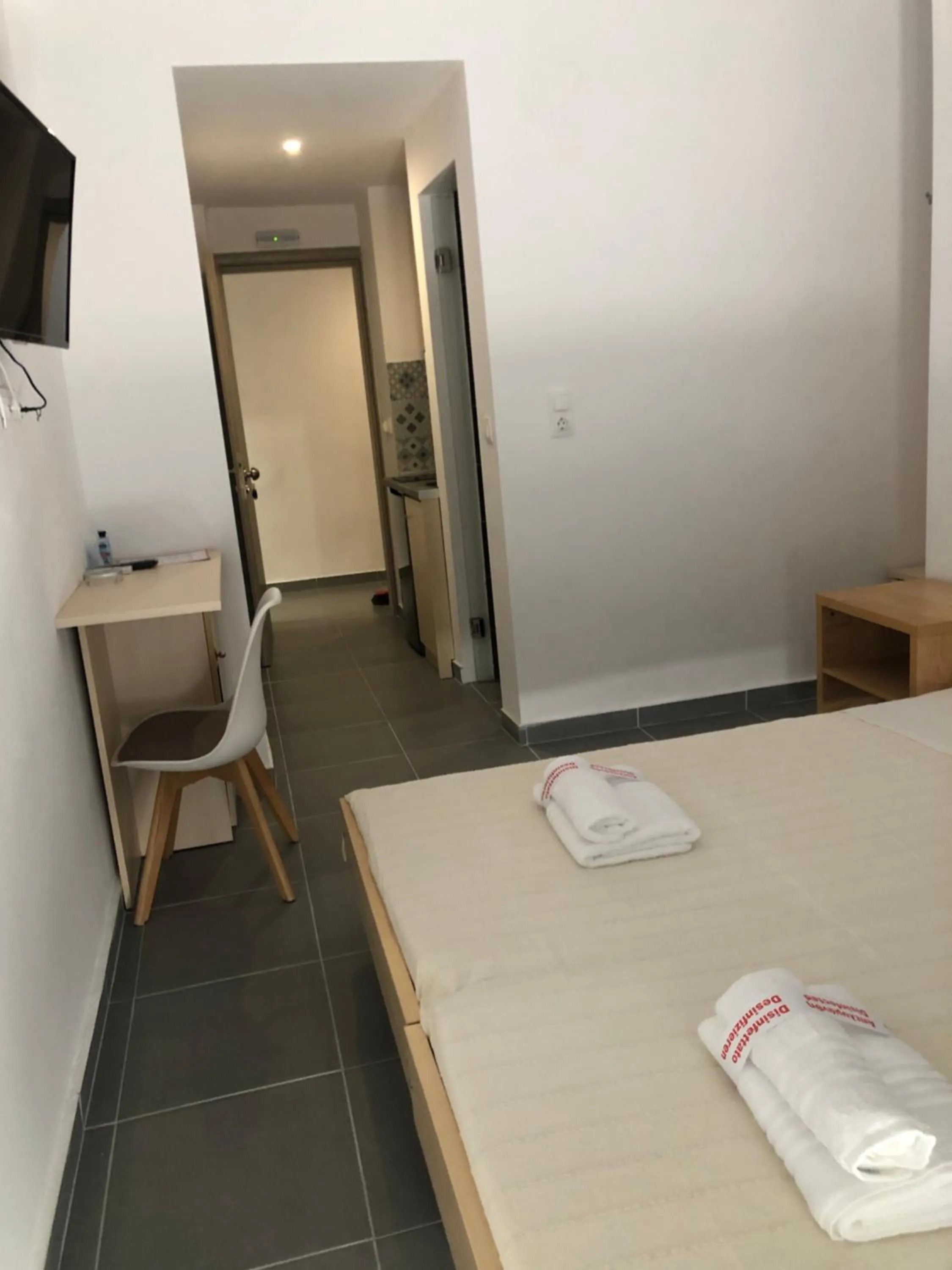 TV and multimedia, Bed in Ammos Hotel