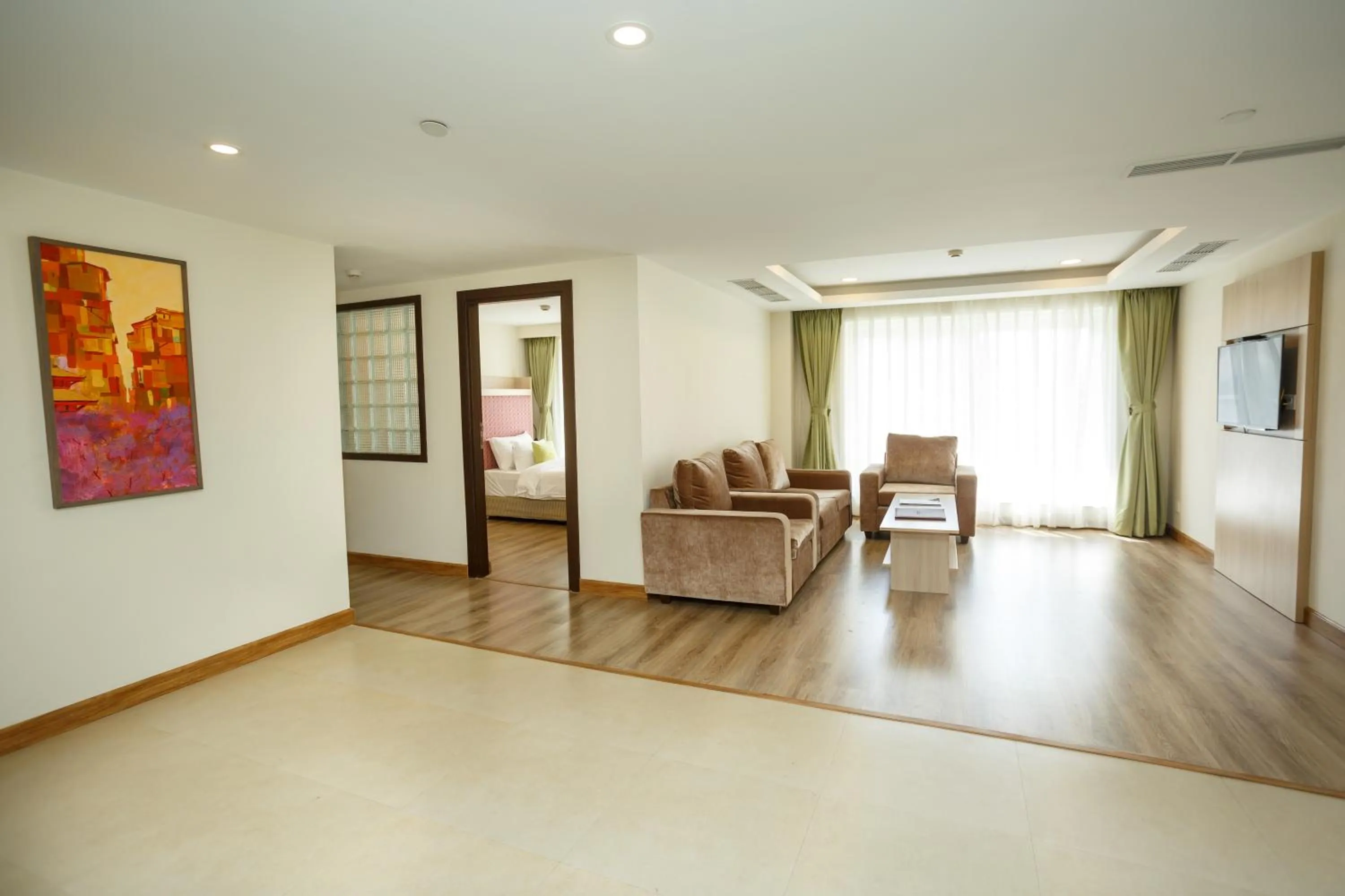 Living room in Hotel Crowne Imperial