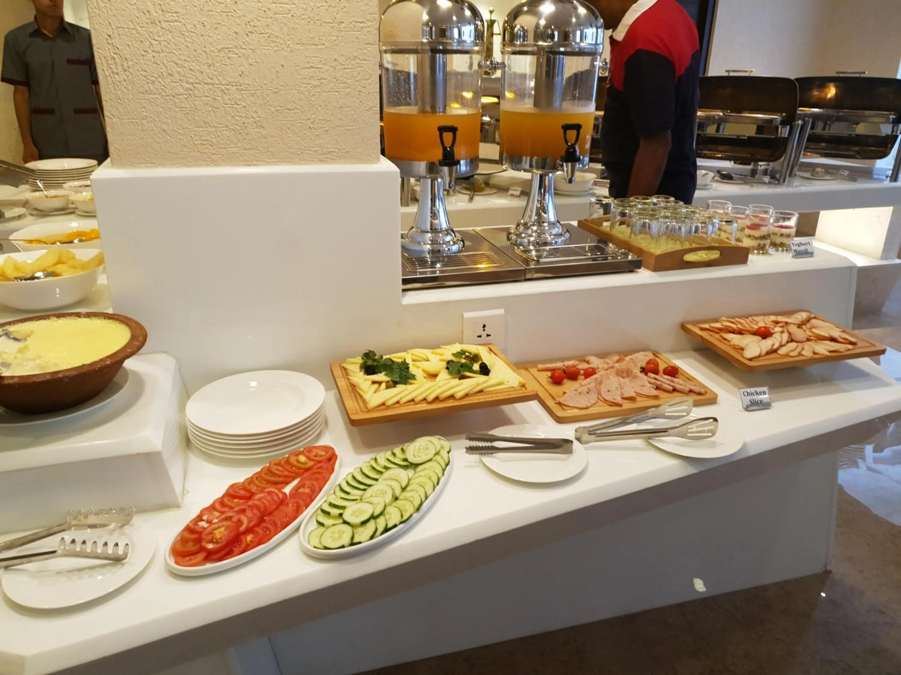 Breakfast in Hotel Crowne Imperial