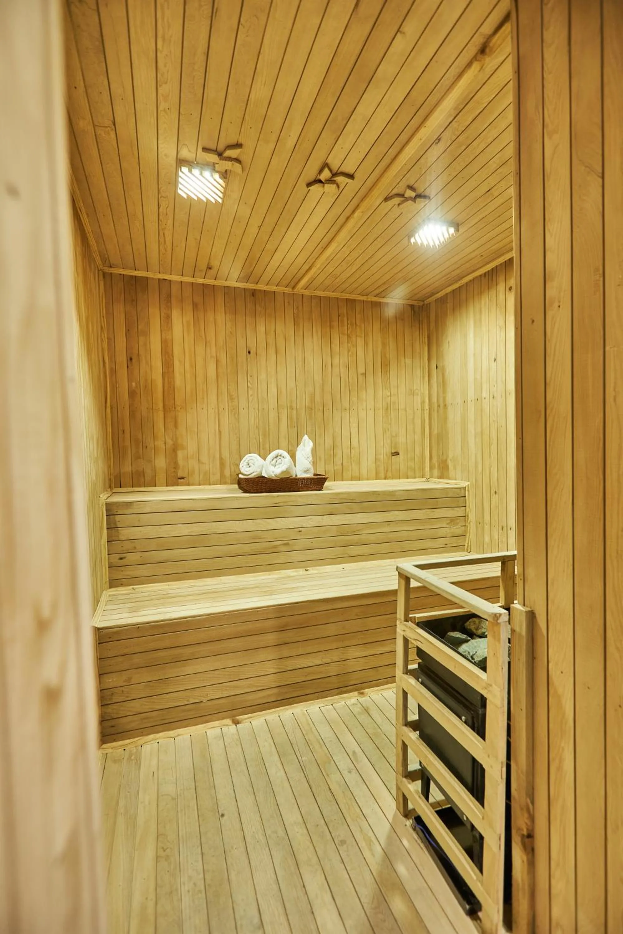 Sauna in Hotel Crowne Imperial