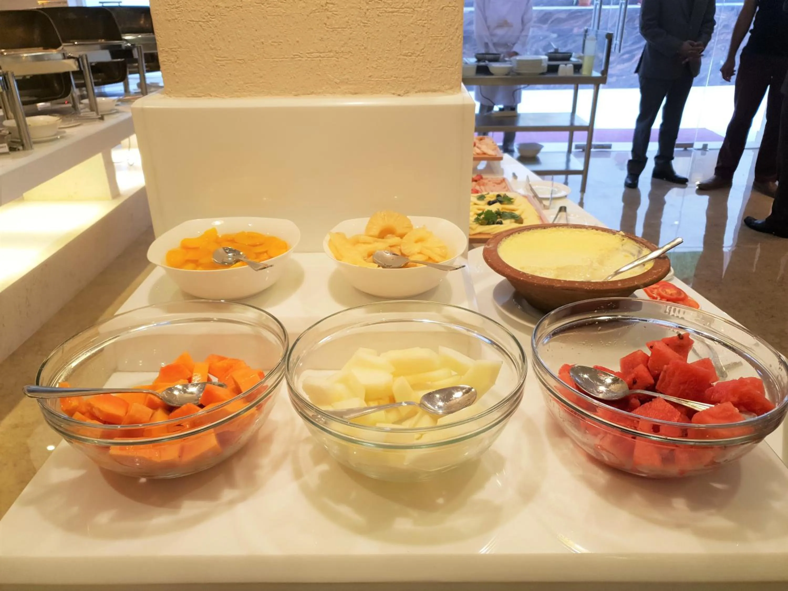 Breakfast in Hotel Crowne Imperial