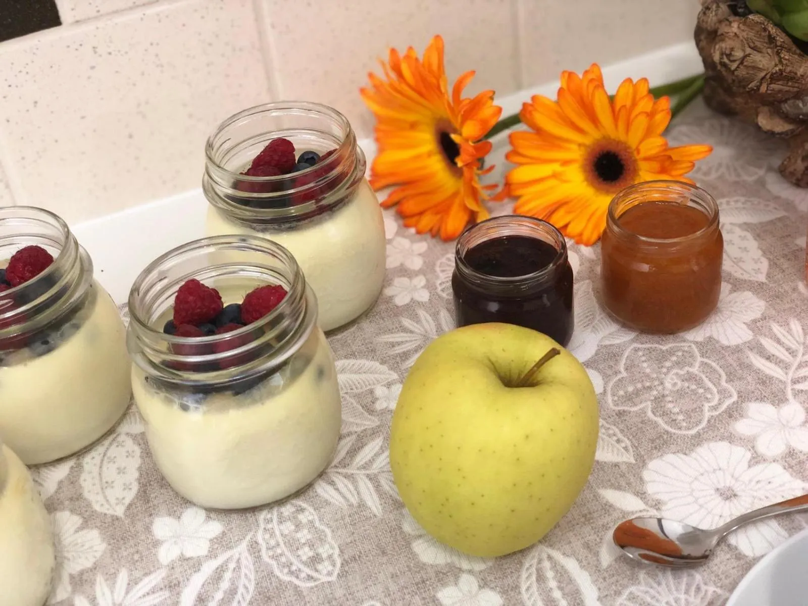 Breakfast in DAD HOME