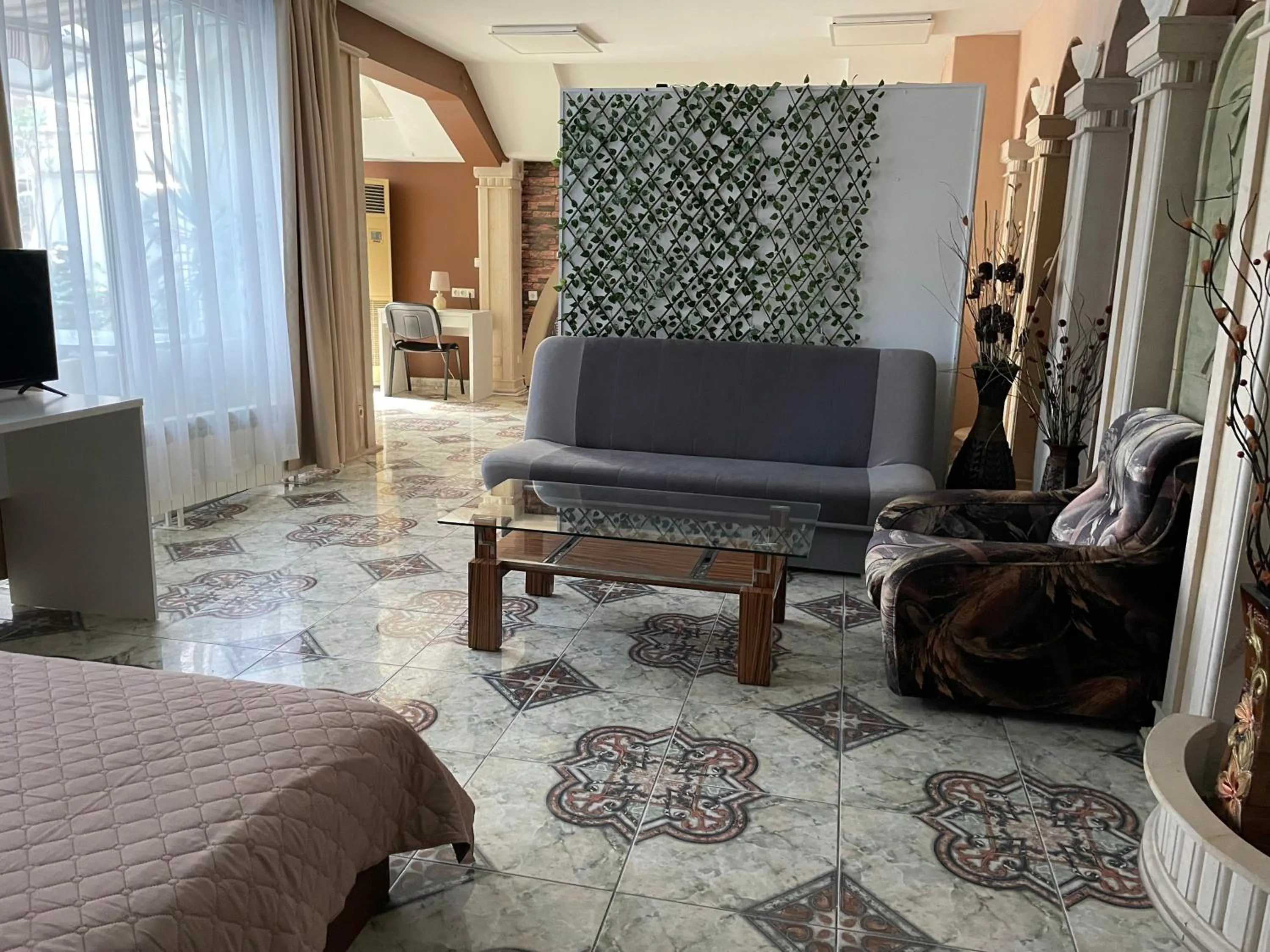 Living room in Family Hotel Central