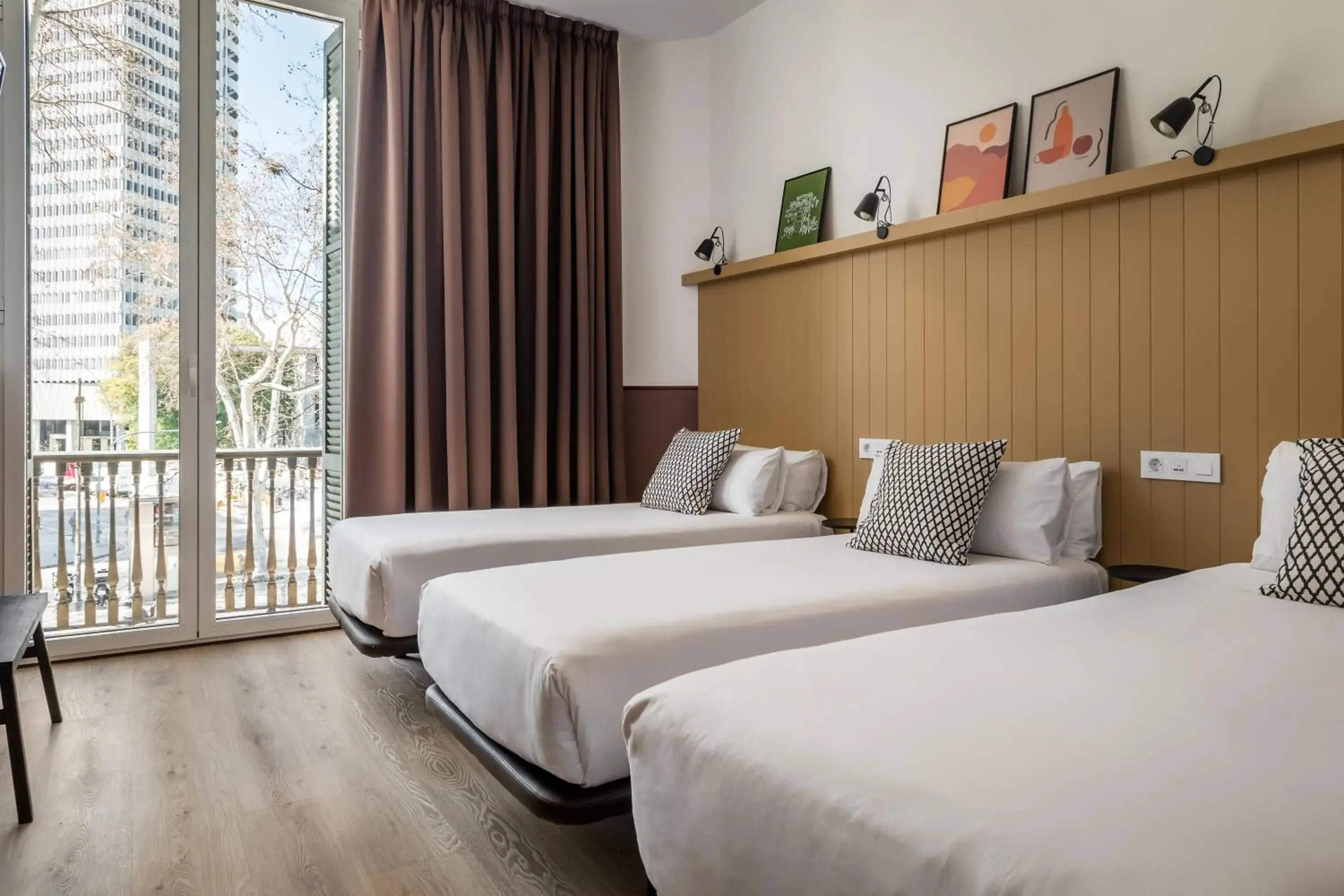 Double Room with Extra Bed in BYPILLOW Ramblas Double Room with Extra Bed in BYPILLOW Ramblas